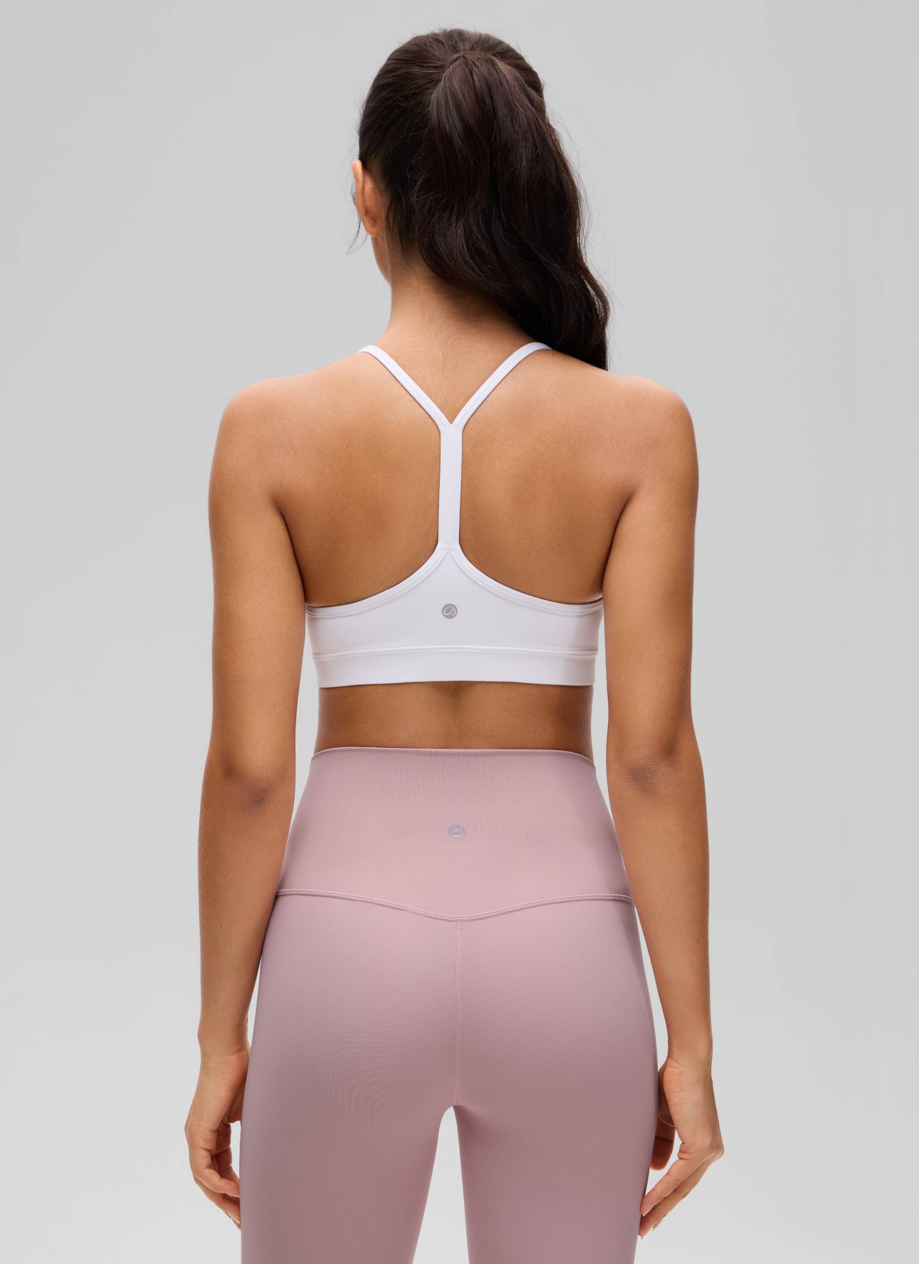 Áo lót Butterluxe CRZ YOGA dành cho nữ, kiểu Yoga, độ nâng đỡ nhẹ, Butterluxe , thiết kế lưng chữ Y, màu trắng