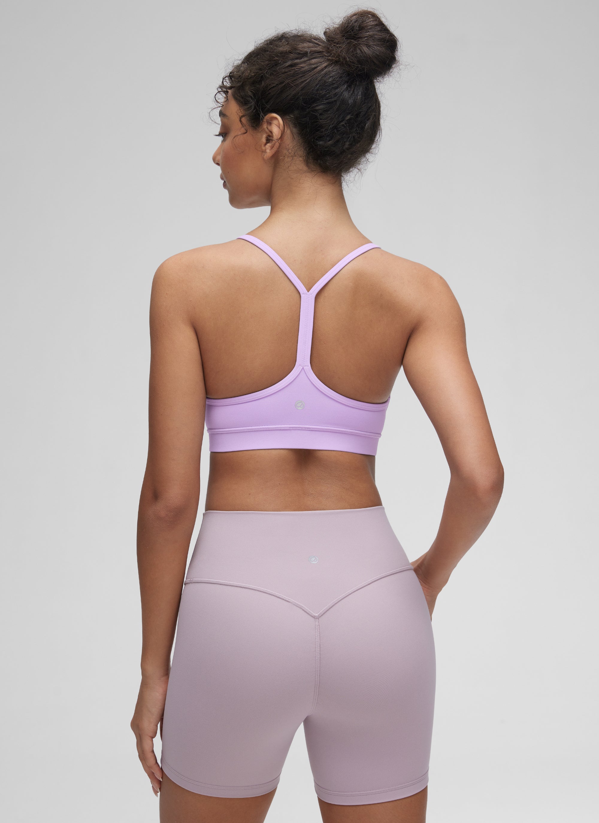 Áo lót Butterluxe CRZ YOGA dành cho nữ, kiểu Yoga, độ nâng nhẹ, Butterluxe , thiết kế lưng chữ Y, màu Tím Elfin