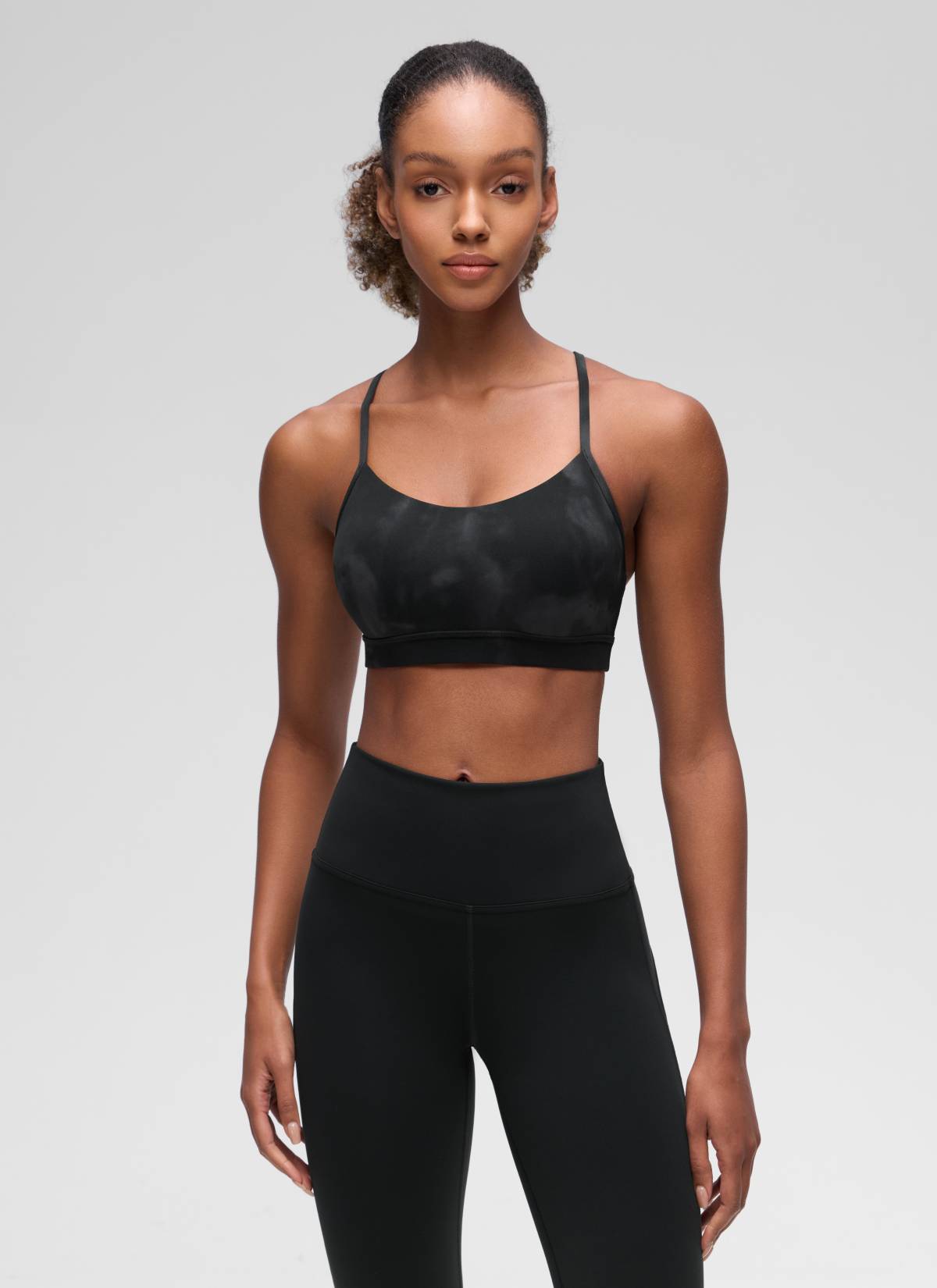 Áo lót Butterluxe CRZ YOGA dành cho nữ, kiểu Yoga, độ nâng nhẹ, Butterluxe , cổ chữ Y, màu đen, họa tiết hoa Tie-dye