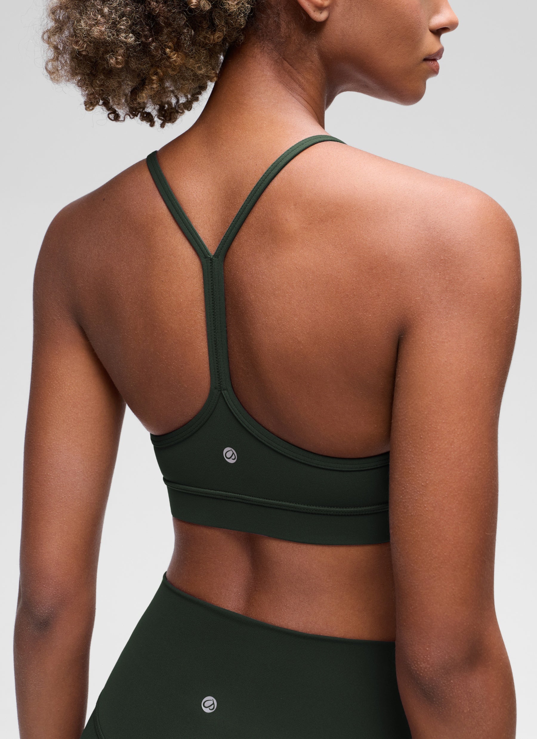 Áo lót Butterluxe CRZ YOGA dành cho nữ, kiểu Yoga, độ nâng nhẹ, Butterluxe , thiết kế lưng chữ Y, màu Legend Green