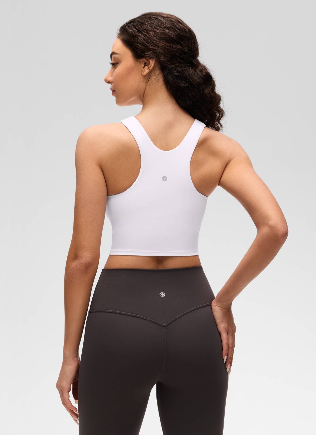 CRZ YOGA Butterluxe dành cho nữ, cổ cao, lưng khoét sâu, độ hỗ trợ thấp, màu trắng