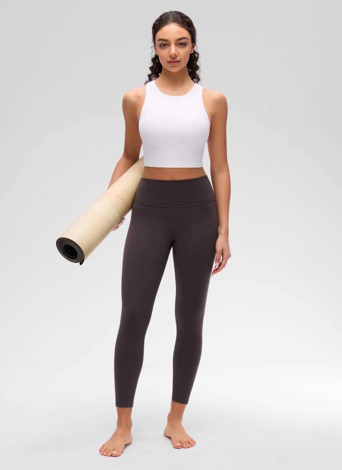 CRZ YOGA Butterluxe dành cho nữ, cổ cao, lưng khoét sâu, độ hỗ trợ thấp, màu trắng