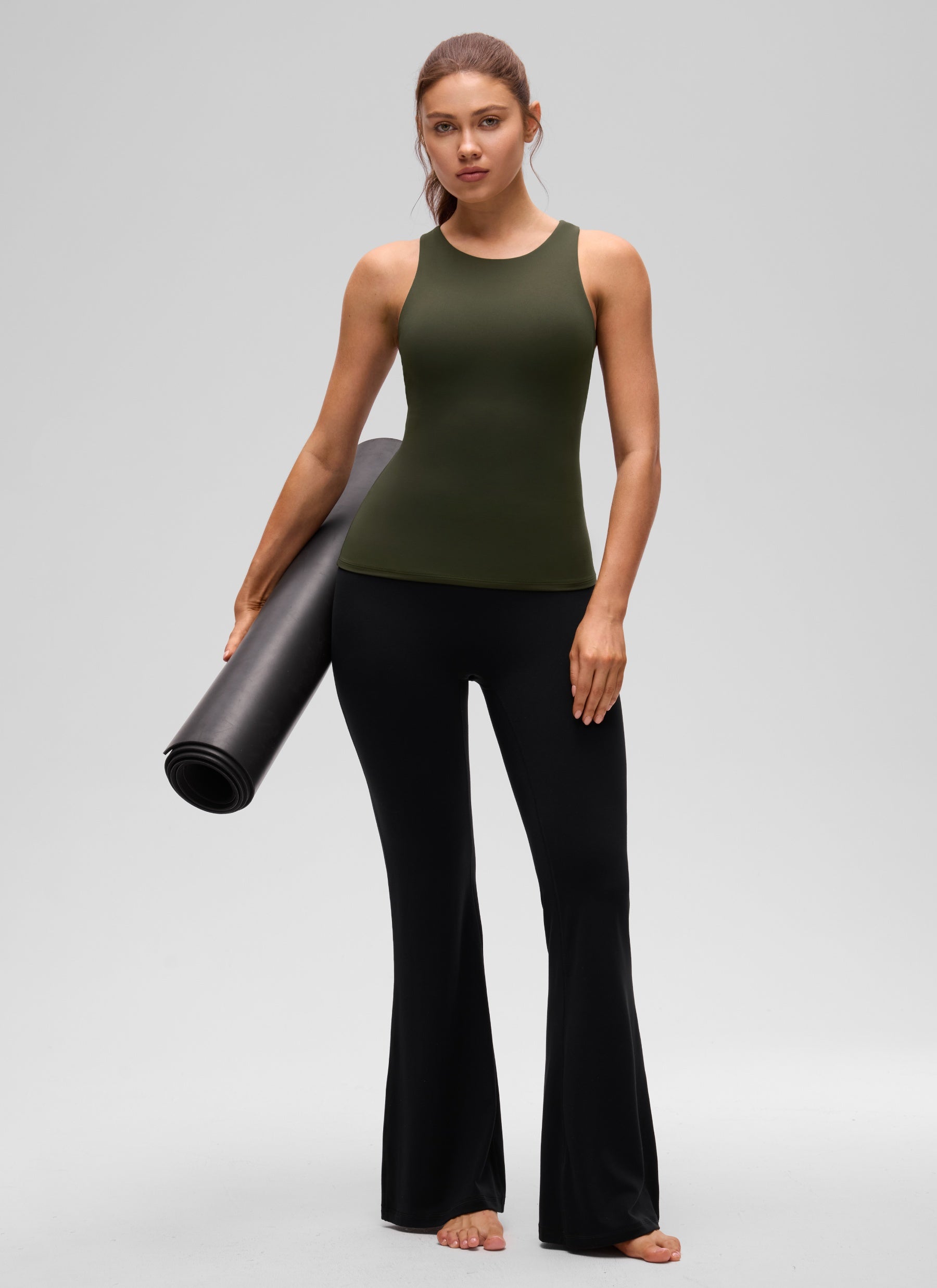 CRZ YOGA Wanita Butterluxe Bra Terbina Dalam Leher Tinggi Racerback Tank Hijau Zaitun