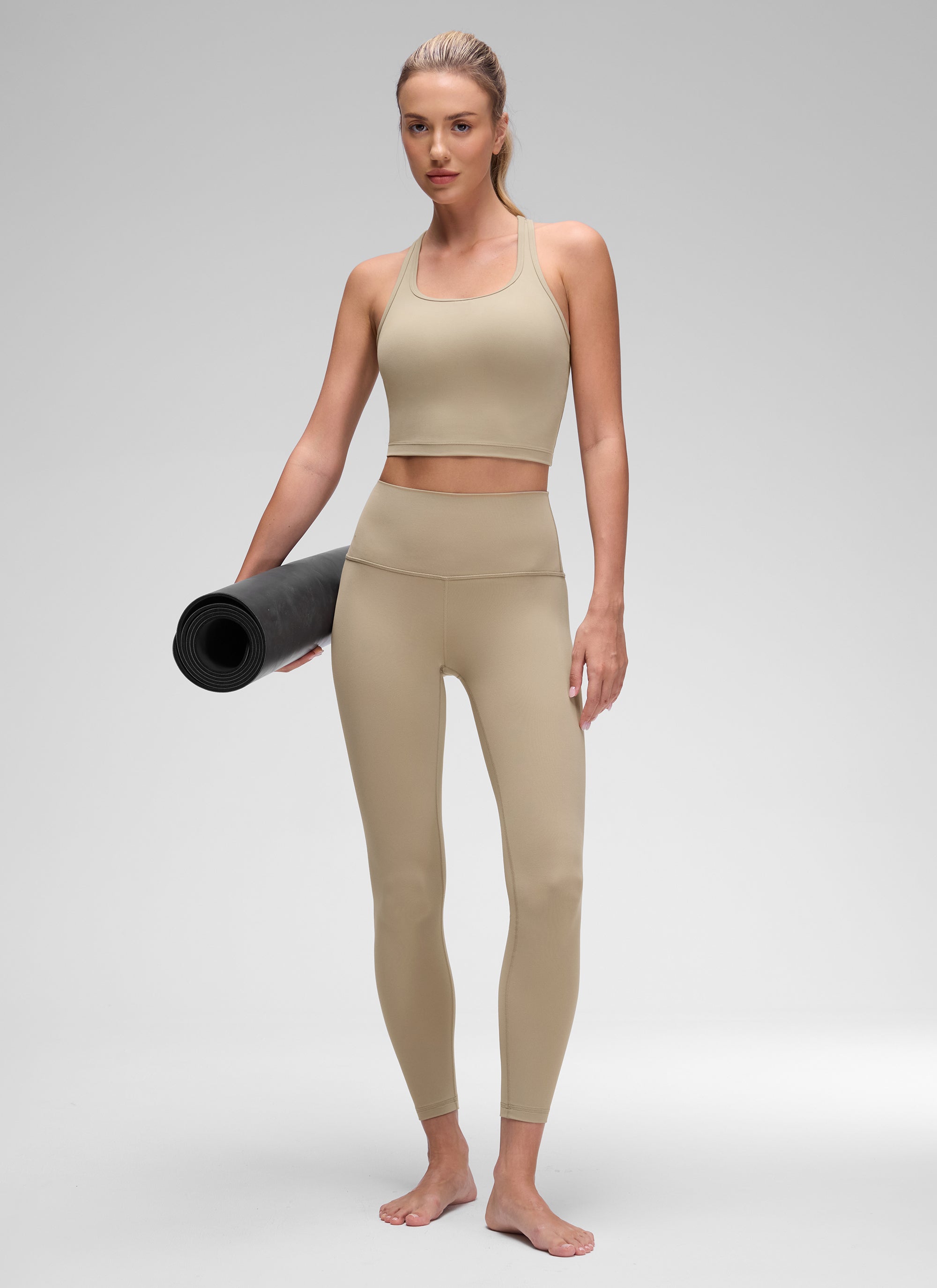 CRZ YOGA Bra Yoga Wanita dengan Dukungan Rendah, Model " Butterluxe ", Leher Bulat, Punggung Y, Warna Oak