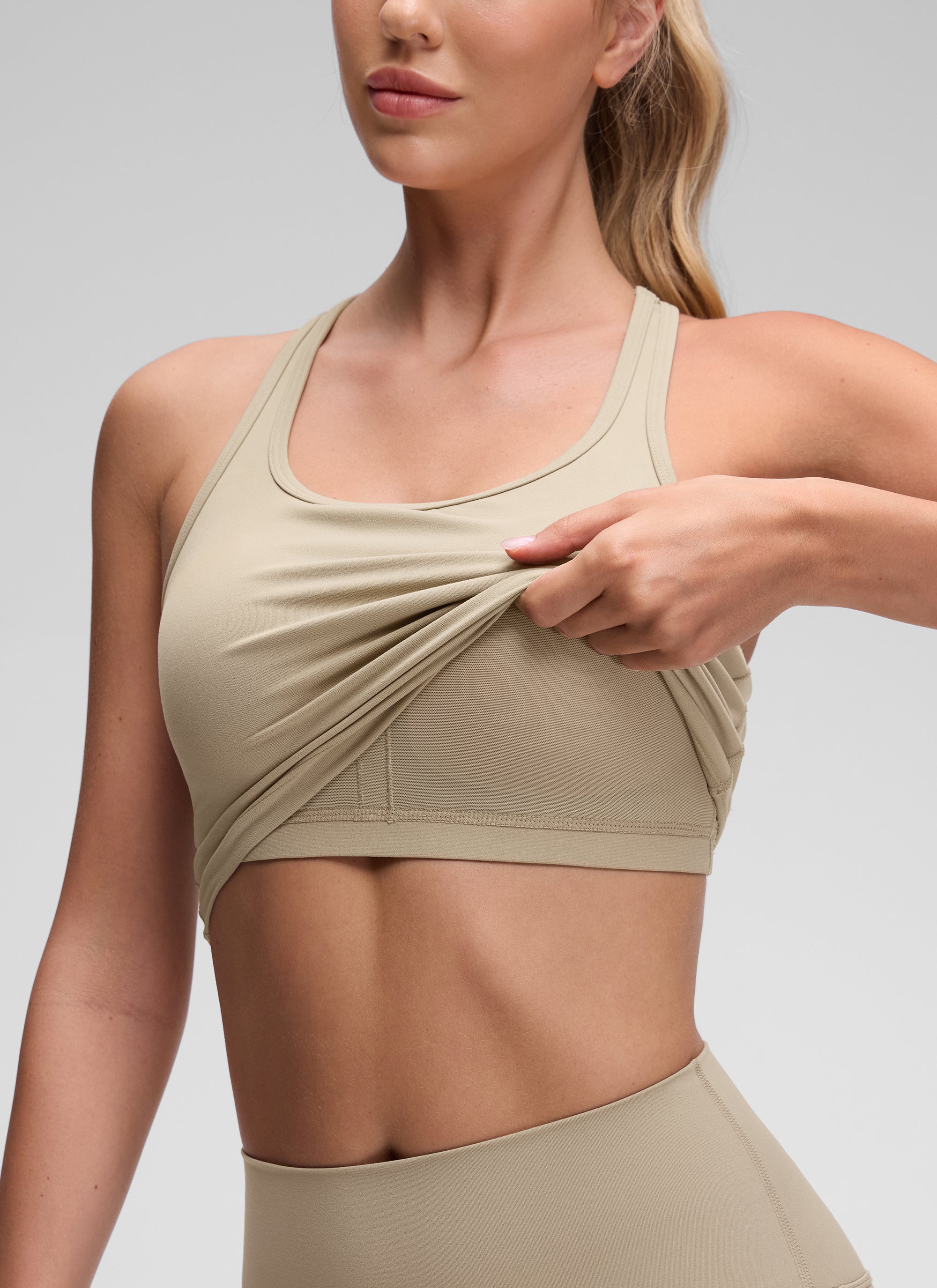 CRZ YOGA Bra Yoga Wanita dengan Dukungan Rendah, Model " Butterluxe ", Leher Bulat, Punggung Y, Warna Oak