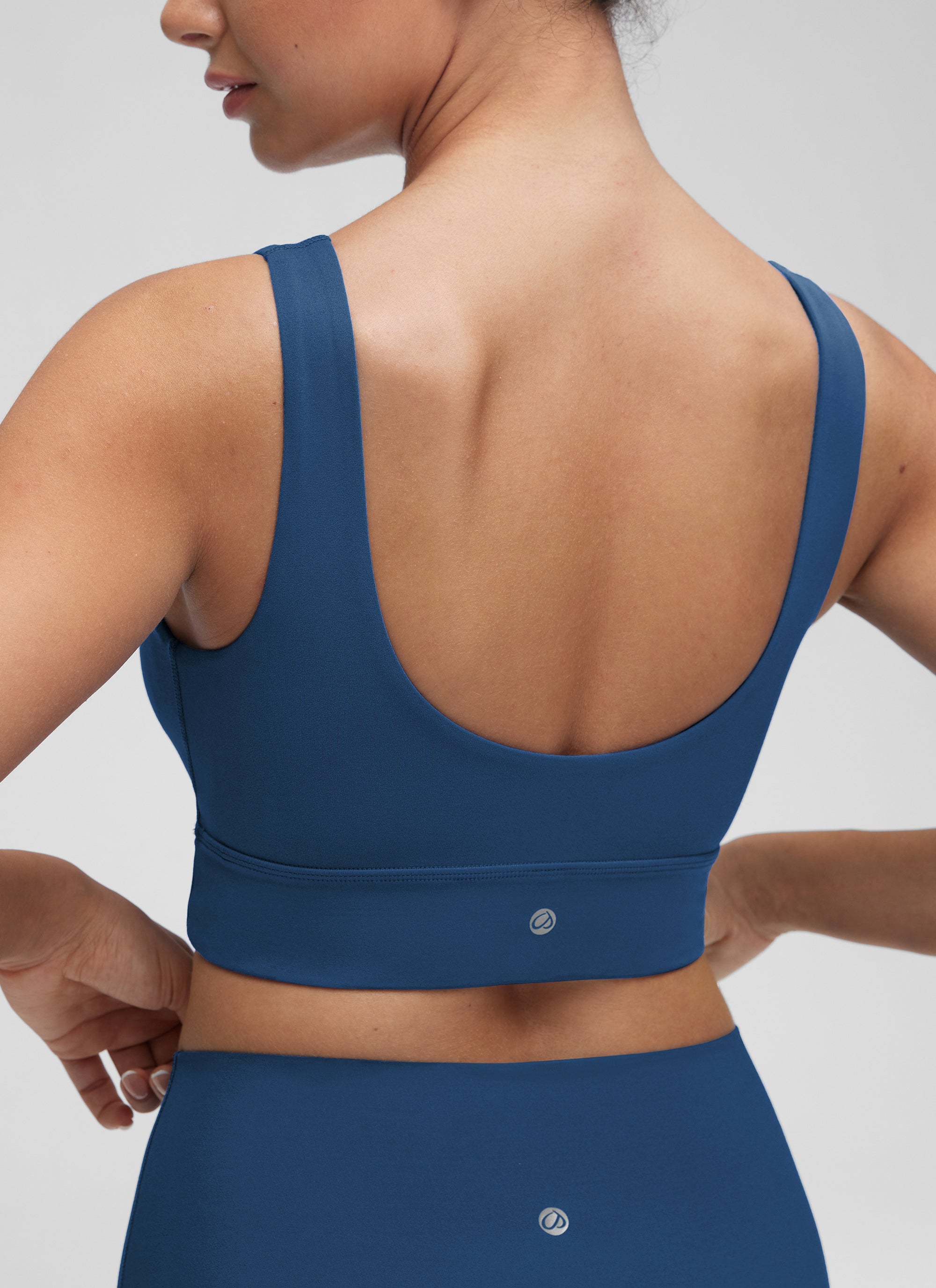 CRZ YOGA Yoga Sokongan Rendah Wanita Butterluxe Bra Sukan U Belakang Longline Tentera Laut Perancis