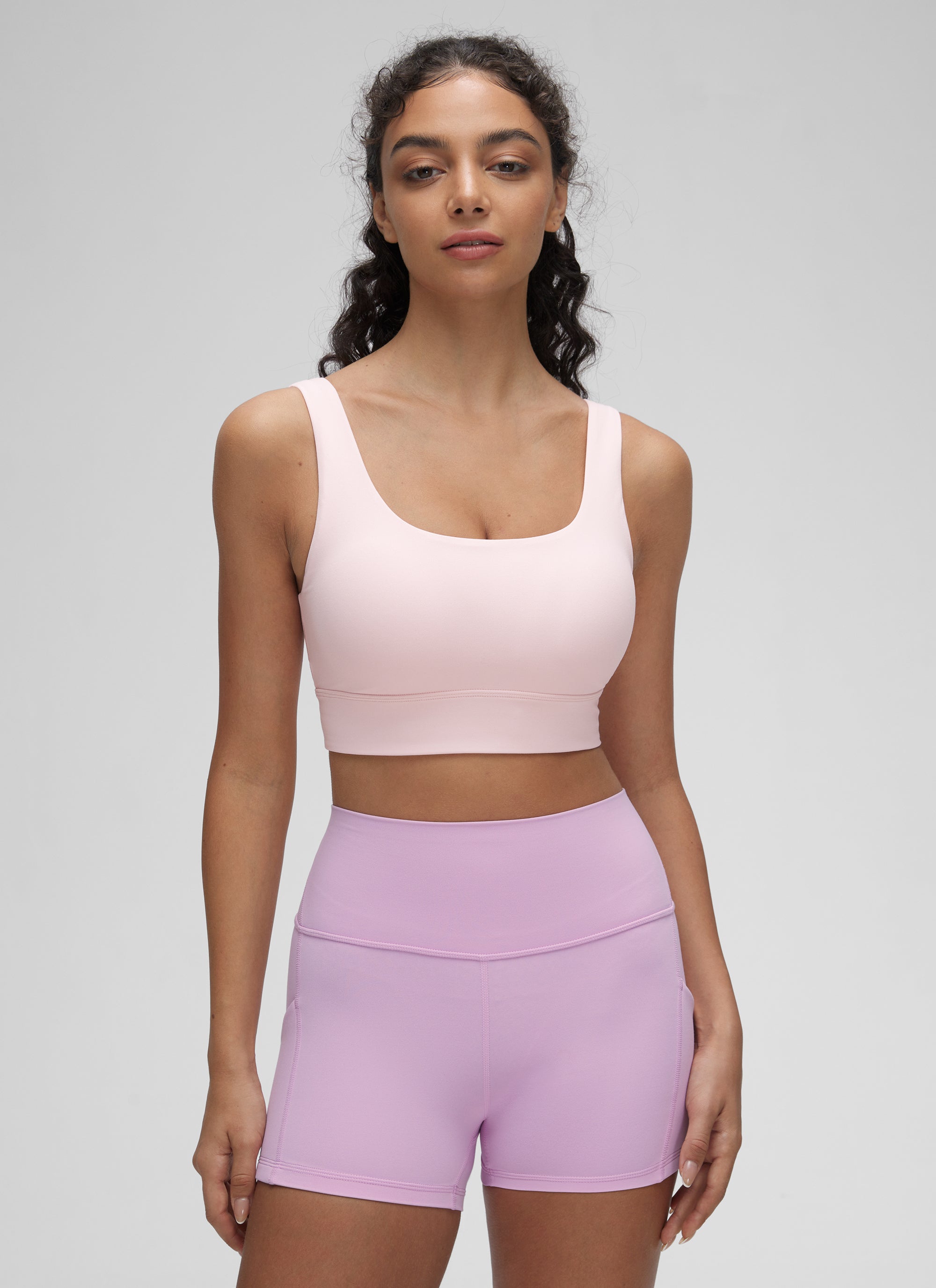 CRZ YOGA Yoga Sokongan Rendah Wanita Butterluxe Bra Sukan U Belakang Garis Panjang Strawberi Merah Jambu