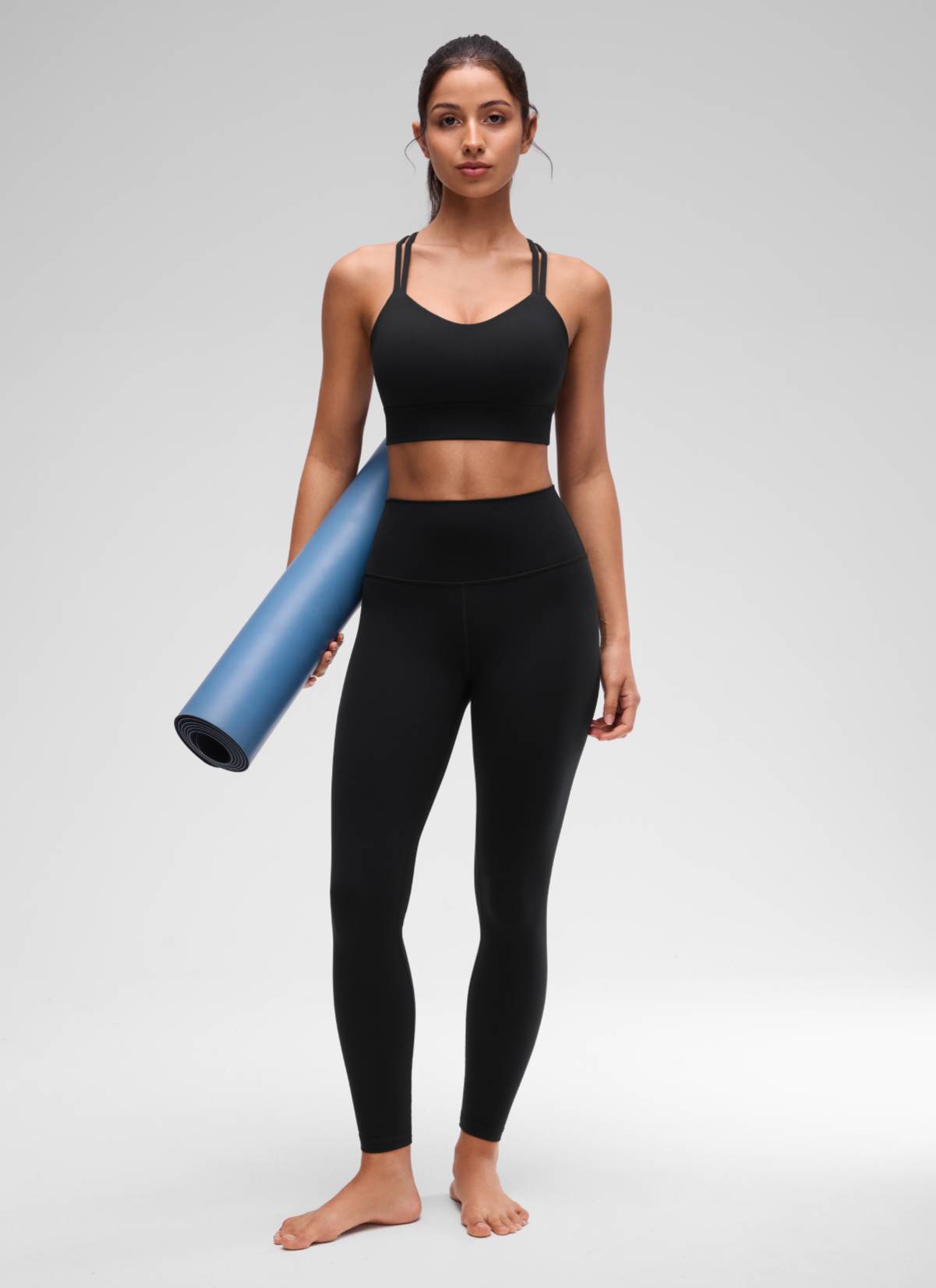 CRZ YOGA Wanita Butterluxe Bra Cawan Acuan Bertali Panjang Bersalut Silang Hitam