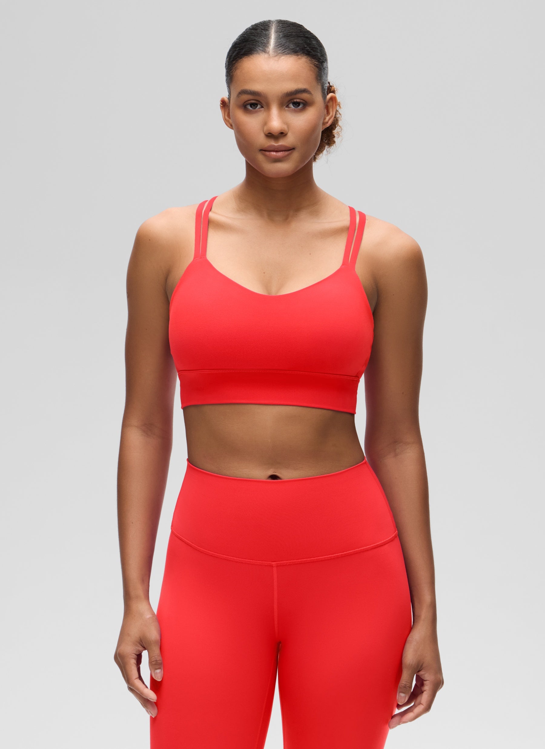 CRZ YOGA Wanita Butterluxe Bra Cawan Acuan Bertali Panjang Bersalut Silang Merah Tua