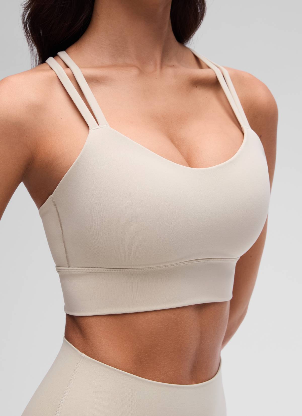CRZ YOGA Wanita Butterluxe Bra Cawan Acuan Bertali Panjang Bersalut Silang Bertali Coklat Mojave