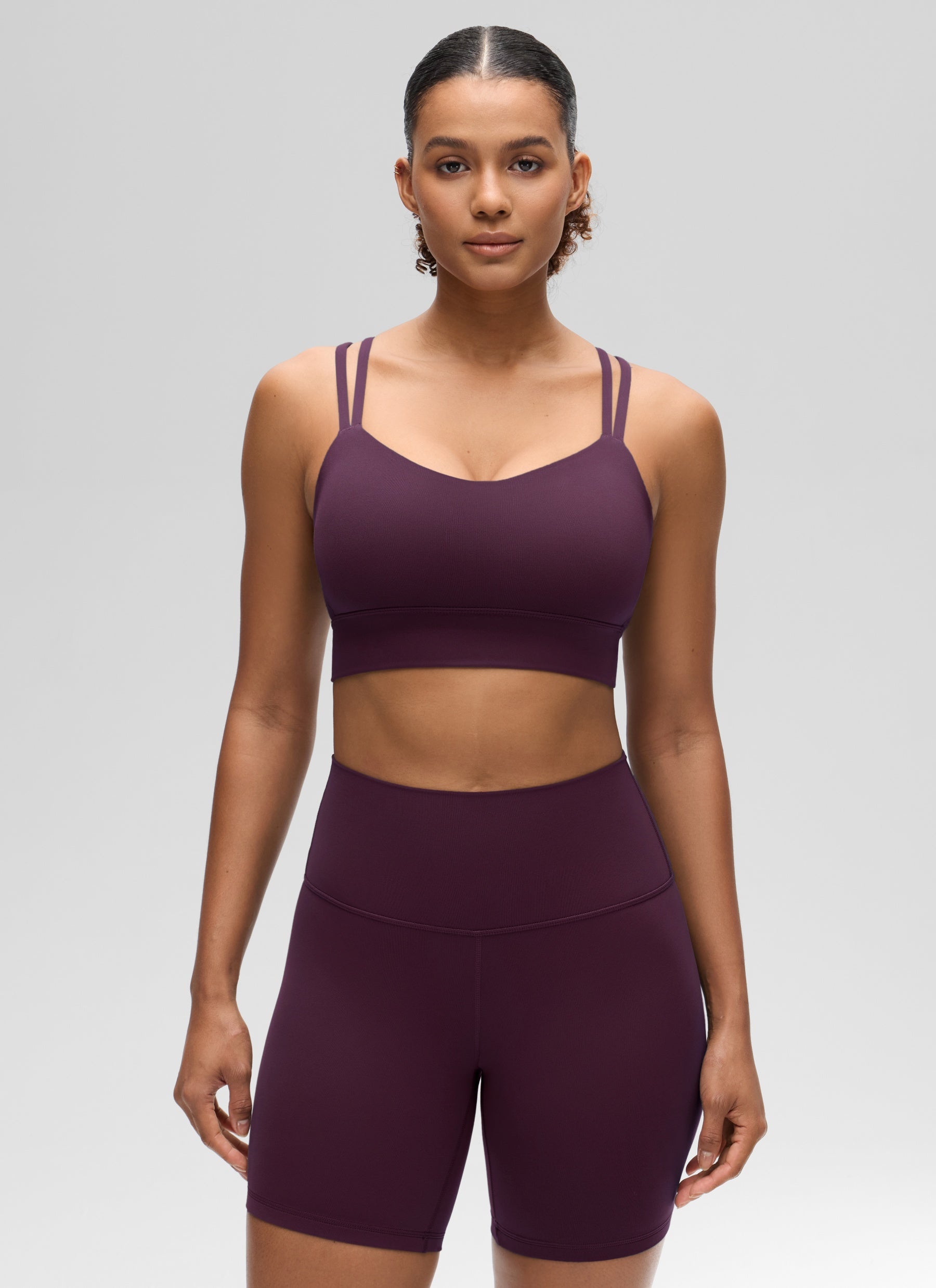 CRZ YOGA Wanita Butterluxe Bra Cawan Acuan Bertali Panjang Bersalut Silang Bertali Ungu Tua
