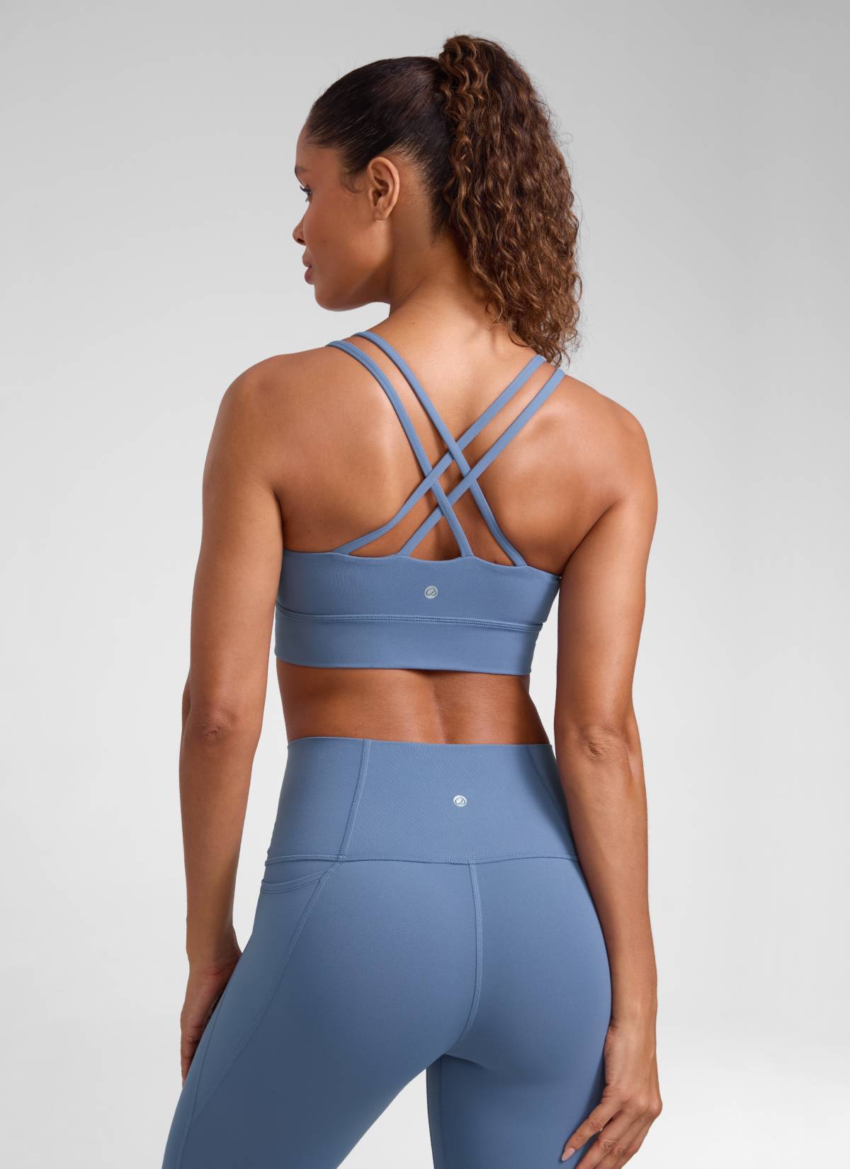 CRZ YOGA Wanita Butterluxe Bra Cawan Acuan Bertali Panjang Bersalut Silang Bertali Biru Oasis