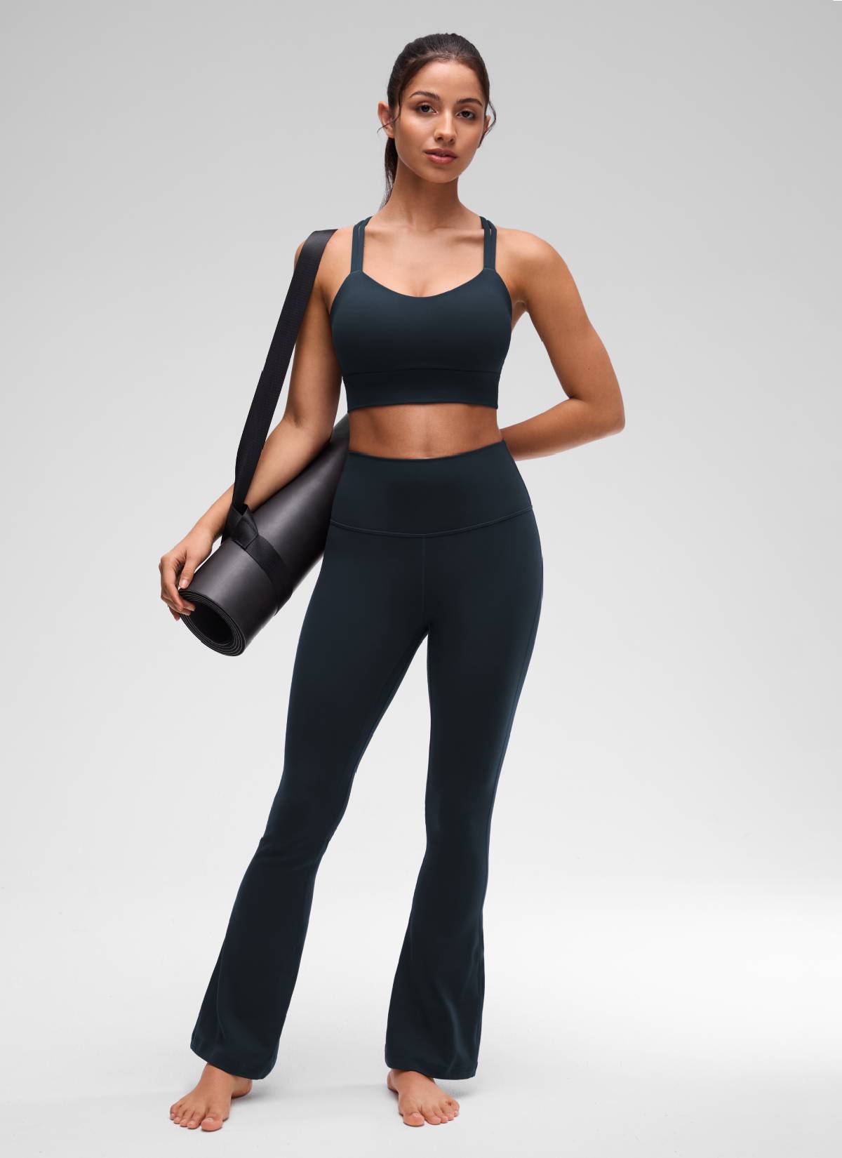 CRZ YOGA Wanita Butterluxe Bra Cawan Acuan Bertali Panjang Bersalut Silang Bertali Biru Sejati