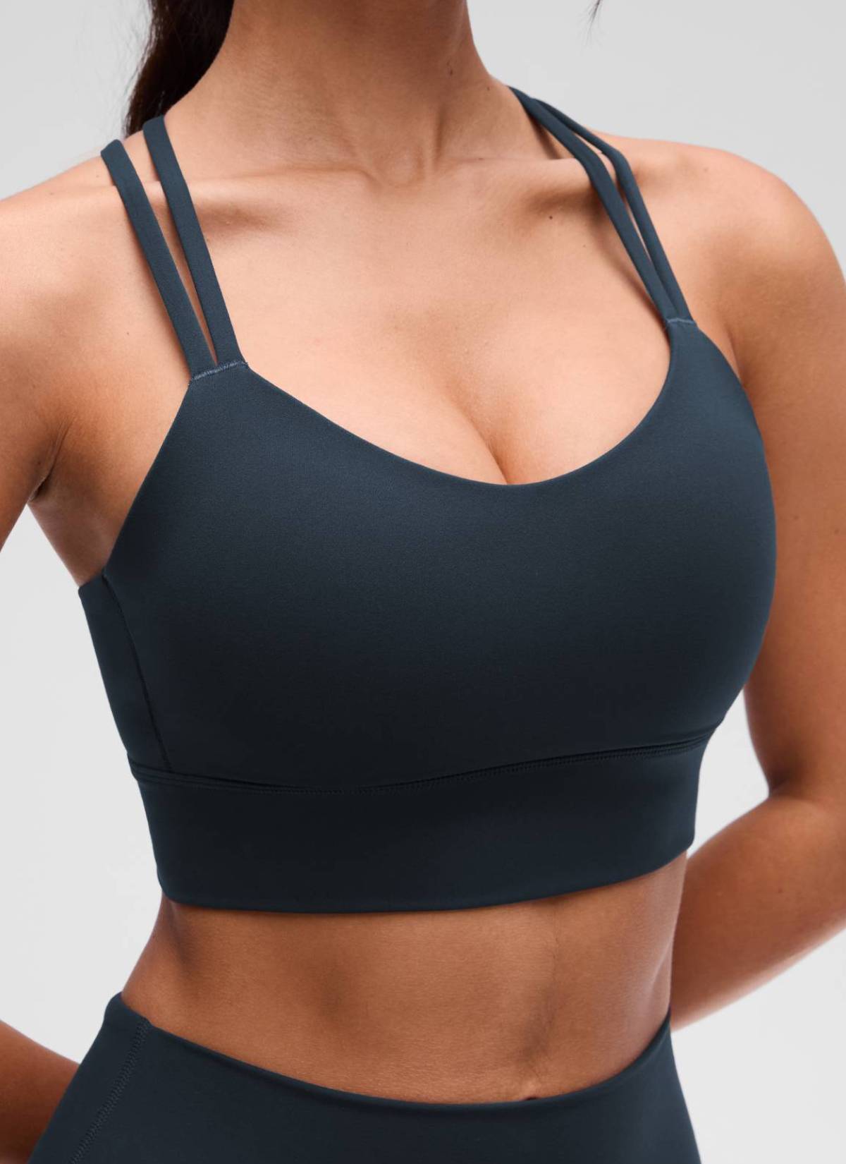 CRZ YOGA Wanita Butterluxe Bra Cawan Acuan Bertali Panjang Bersalut Silang Bertali Biru Sejati