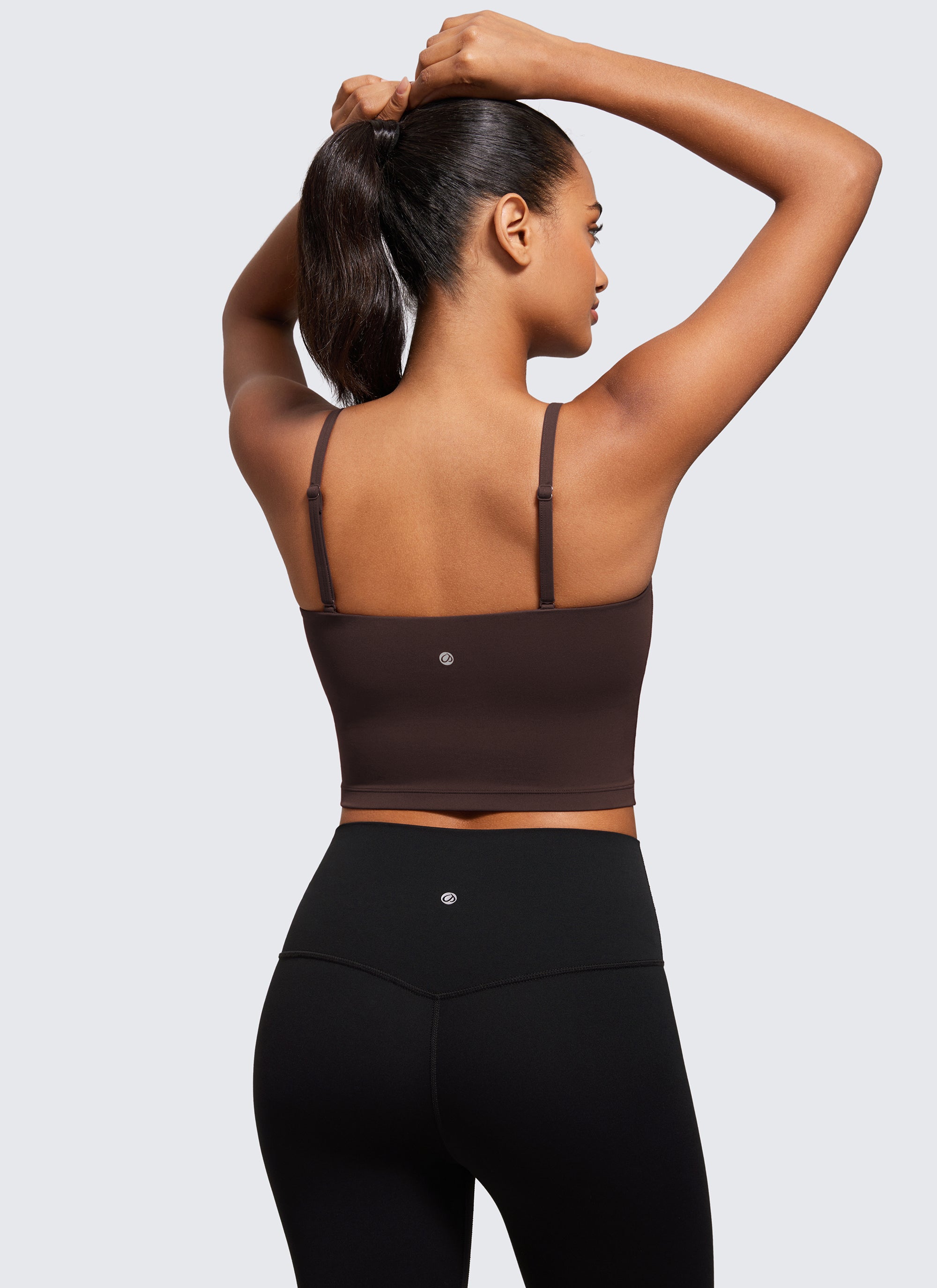 Bra Olahraga Wanita CRZ YOGA Butterluxe Panjang dengan Tali Tipis yang Dapat Disesuaikan Cokelat Hot Fudge