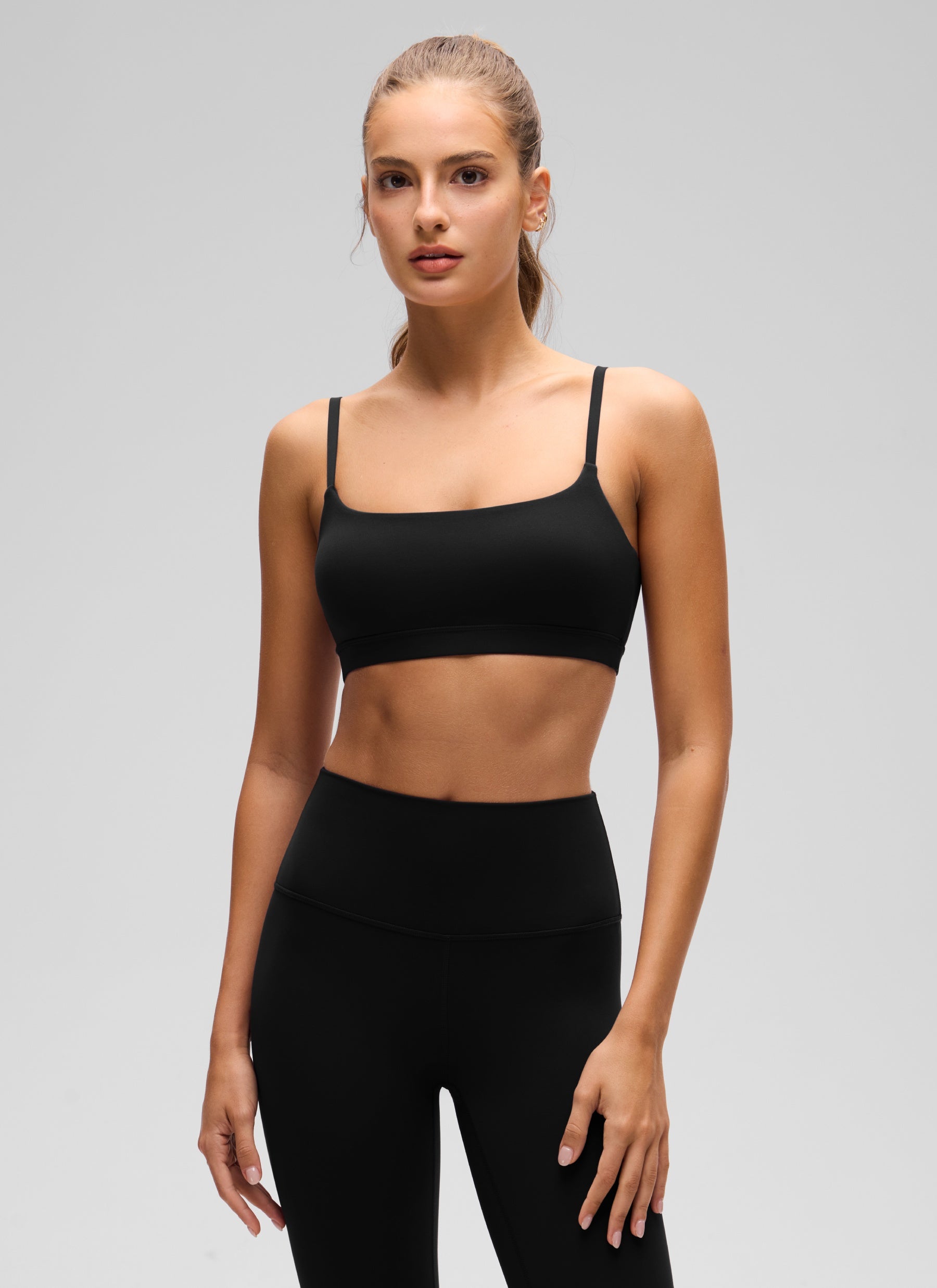 Áo lót thể thao CRZ YOGA dành cho nữ, Butterluxe , dây mảnh Butterluxe , cổ tròn, màu đen