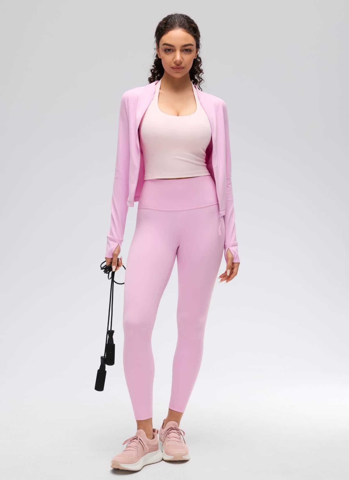 Áo crop top thể thao kiểu áo lót thể thao dài cổ Butterluxe dành cho nữ của CRZ YOGA, màu hồng dâu tây