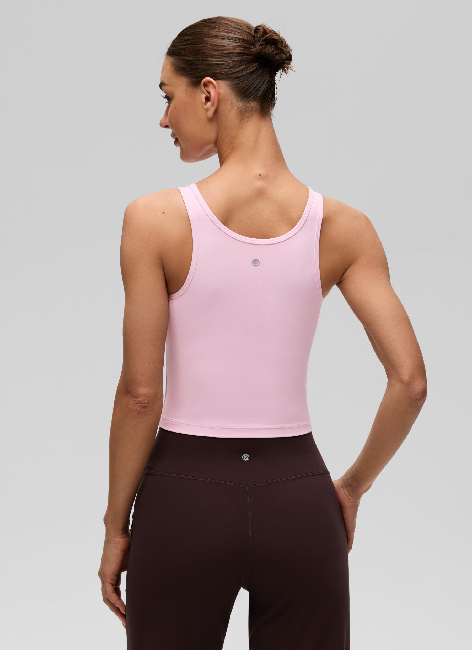 CRZ YOGA महिलाओं का योगा Butterluxe टाइट फिट टैंक टॉप्स रेसरबैक पिंक पीनी