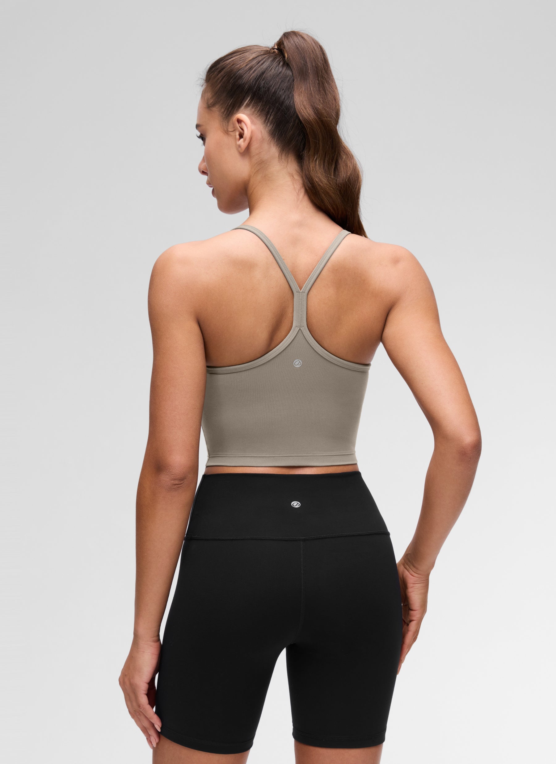 Butterluxe Áo lót thể thao CRZ YOGA dành cho nữ, kiểu dáng dài, cổ chữ Y, lưng chữ Y, kiểu áo crop top, màu xám tro ấm