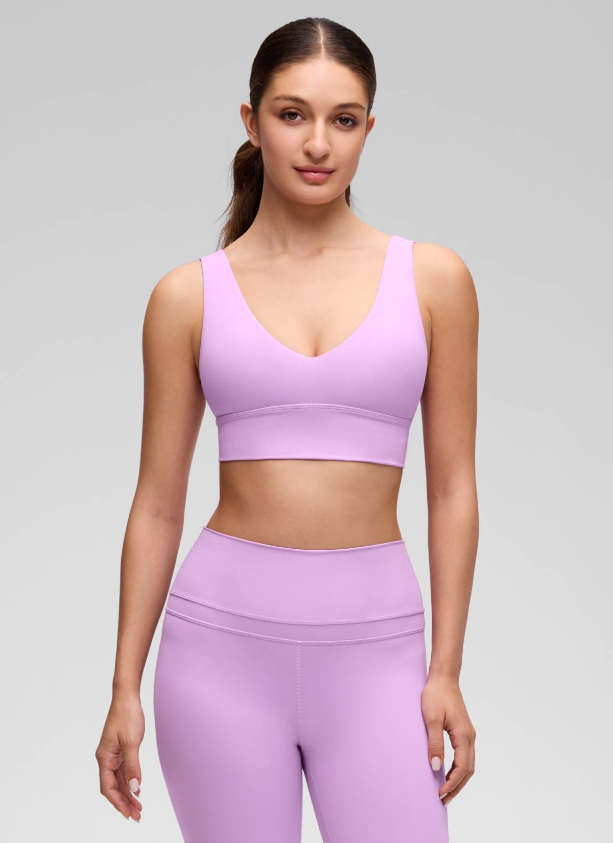 CRZ YOGA Bra Yoga Wanita dengan Dukungan Ringan, Model " Butterluxe ", Potongan Panjang, Punggung U, Leher V, Warna Lilac