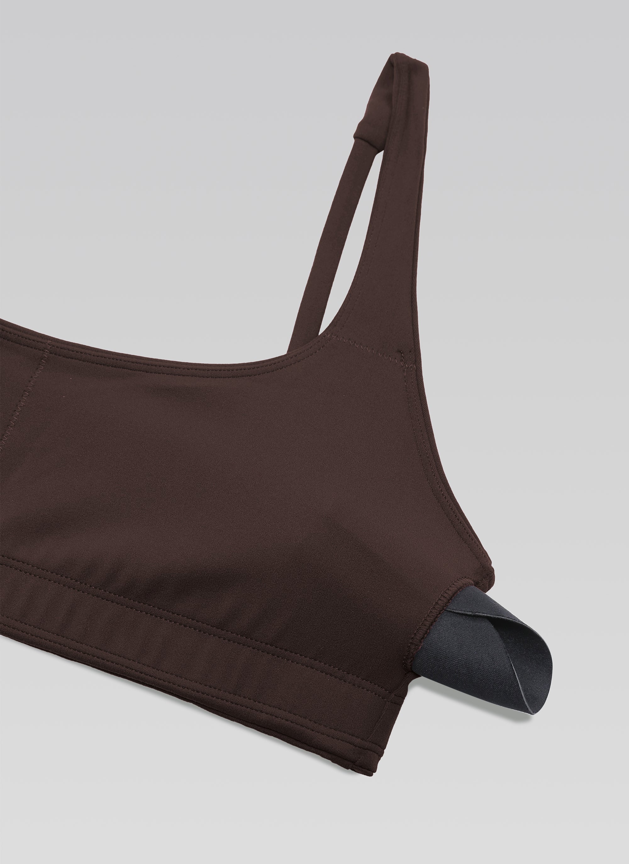 CRZ YOGA Wanita, Bra Mini Berbusa dengan Leher Persegi dan Model Cami " Butterluxe ", Warna Hot Fudge Brown