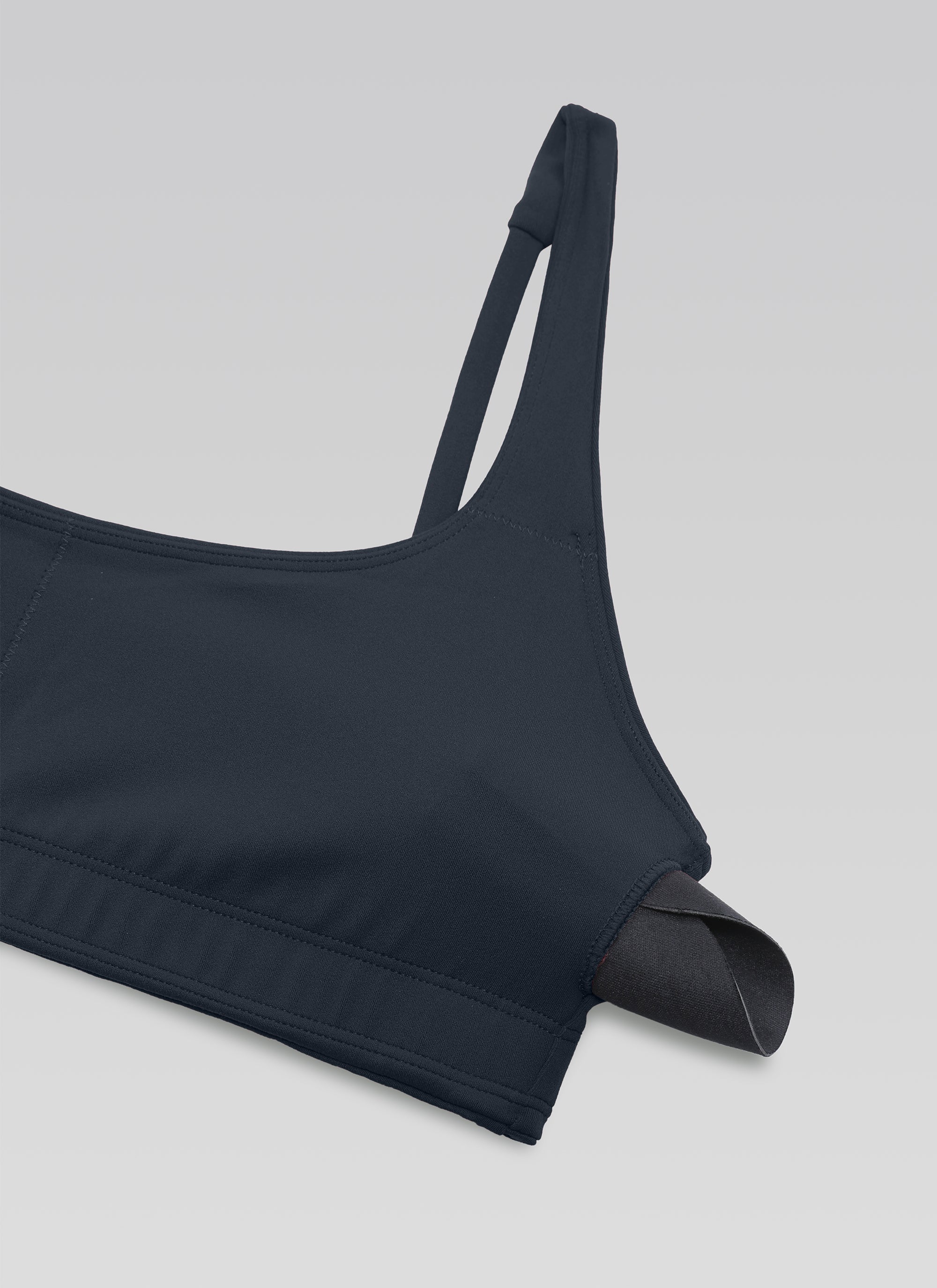 CRZ YOGA Wanita, Bra Mini Berbusa dengan Leher Persegi dan Model Cami " Butterluxe ", Warna True Navy