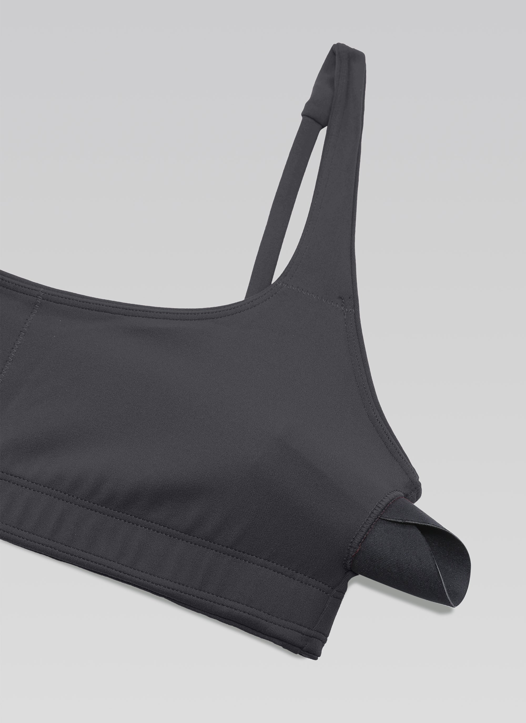 CRZ YOGA Wanita, Bra Mini Berbusa dengan Leher Persegi dan Model Cami " Butterluxe ", Warna Mysterious Grey