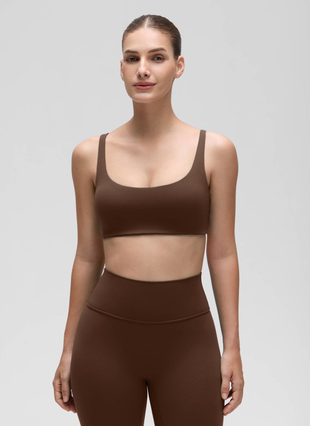 CRZ YOGA Wanita, Bra Mini Berbusa dengan Leher Persegi dan Model Cami " Butterluxe ", Warna Lava Brown