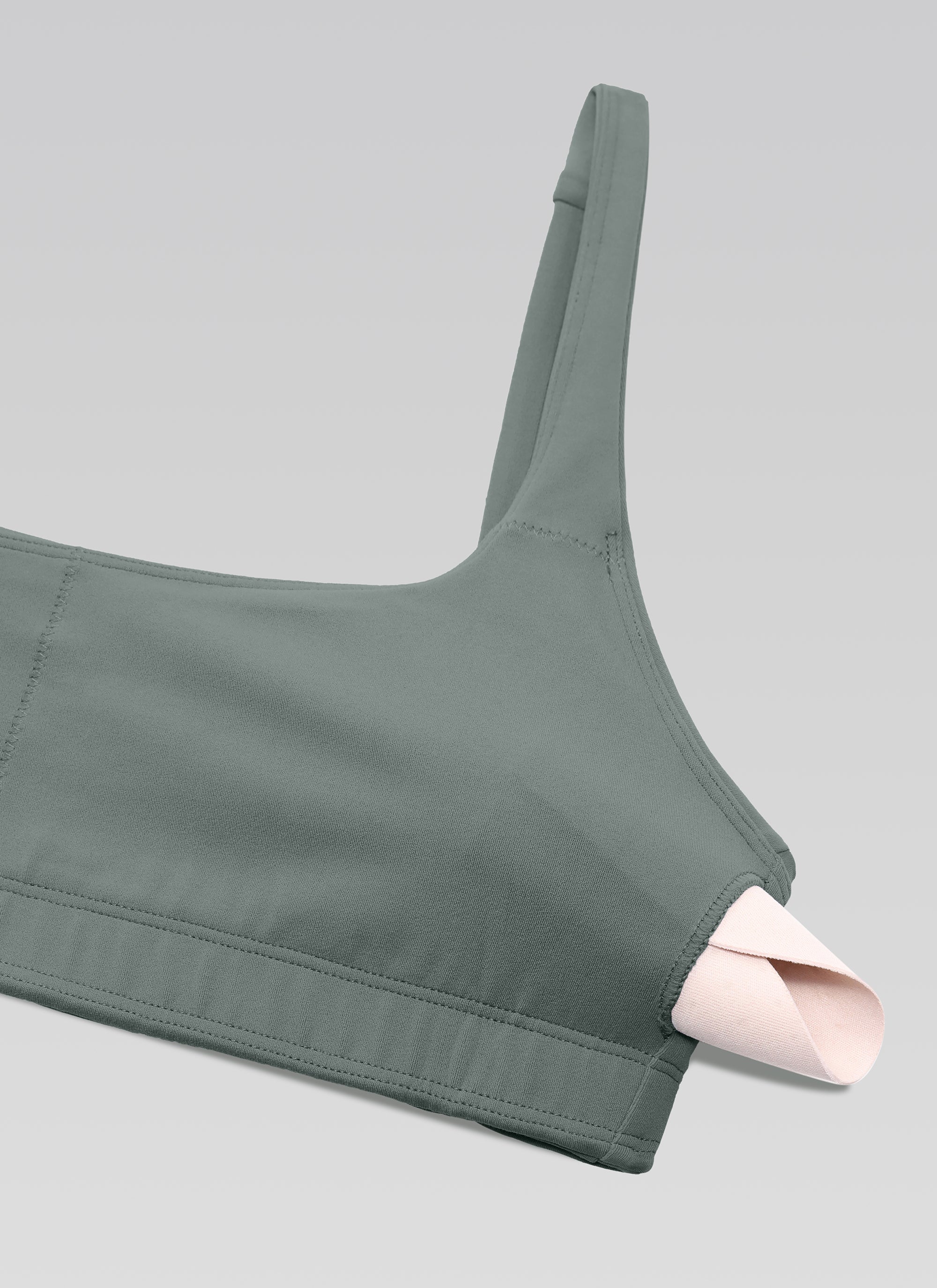 CRZ YOGA Wanita, Bra Mini Berbusa dengan Leher Persegi dan Model Cami " Butterluxe ", Warna Abu-abu Sage