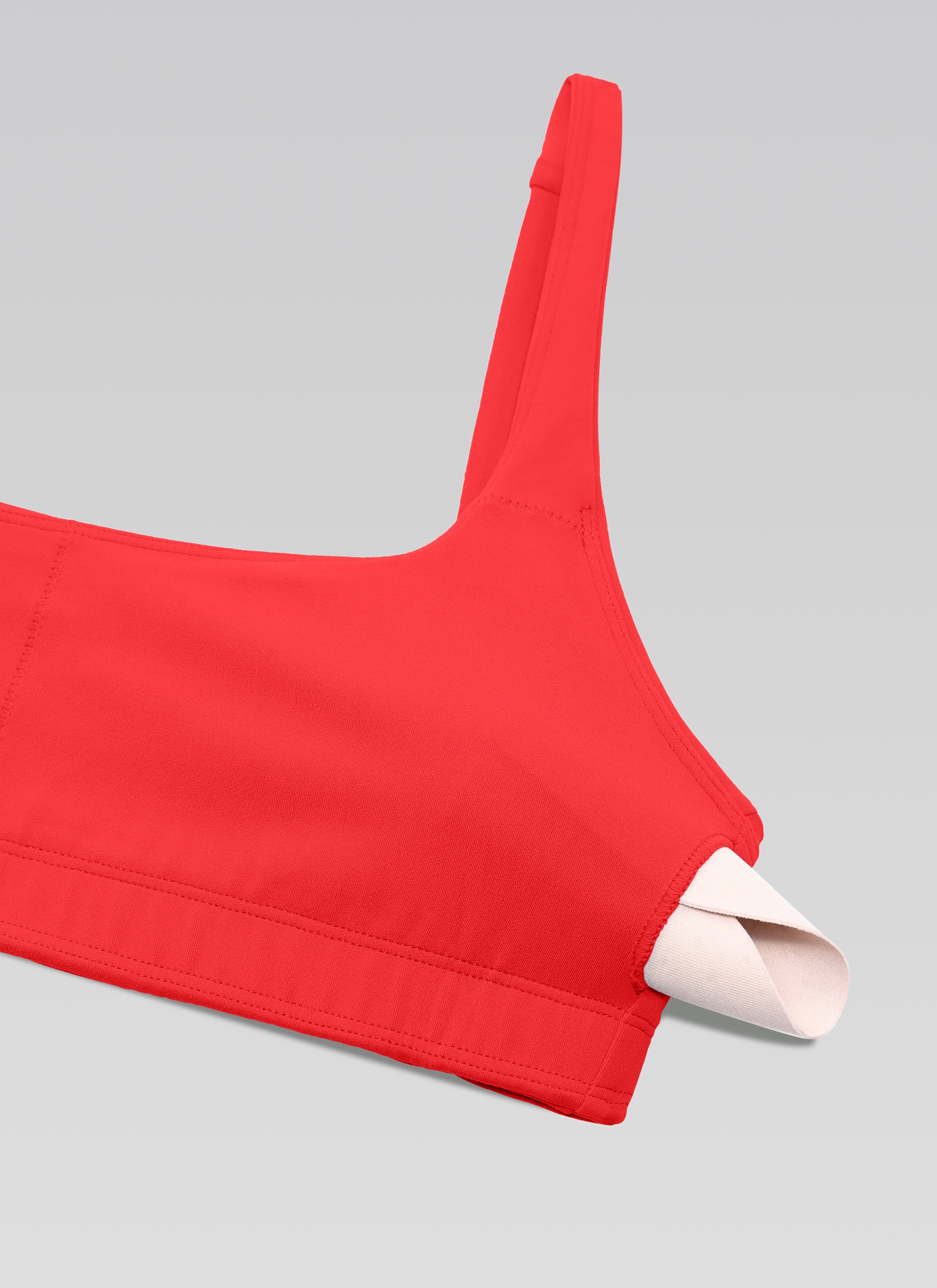 CRZ YOGA Wanita, Bra Mini Berbusa dengan Leher Persegi dan Model Cami " Butterluxe ", Warna Merah Tua
