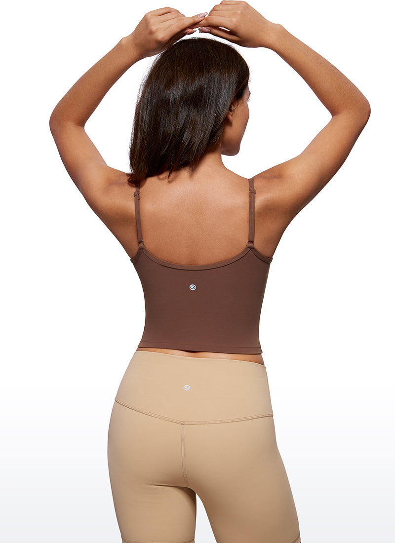 CRZ YOGA Butterluxe महिलाओं की V नेक लॉन्गलाइन योग पैडेड स्पोर्ट्स ब्रा कॉफी ब्राउन