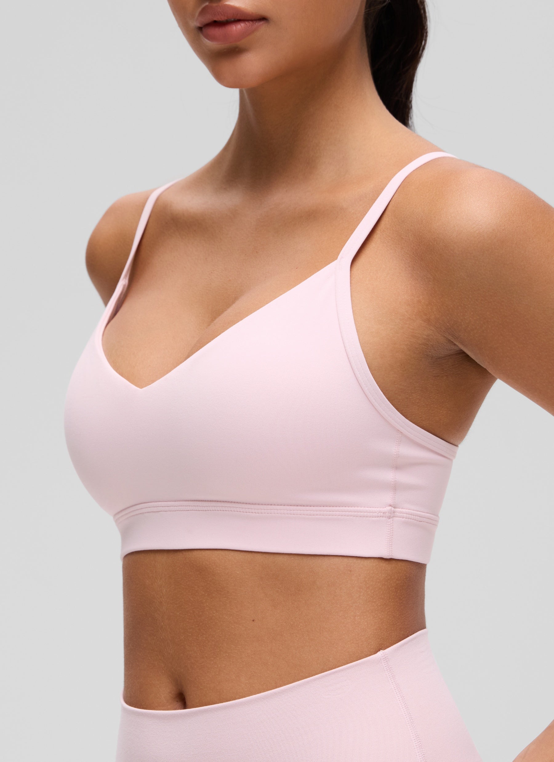 CRZ YOGA Butterluxe Áo lót thể thao yoga cổ chữ V dành cho nữ, có đệm, màu hồng dâu tây
