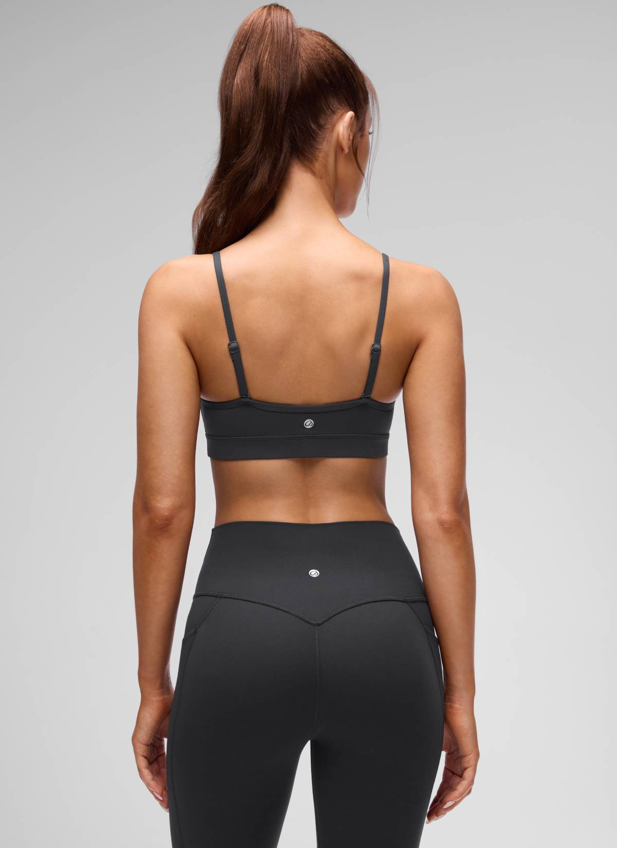 CRZ YOGA Butterluxe Áo lót thể thao yoga cổ chữ V dành cho nữ có đệm, màu xám huyền bí