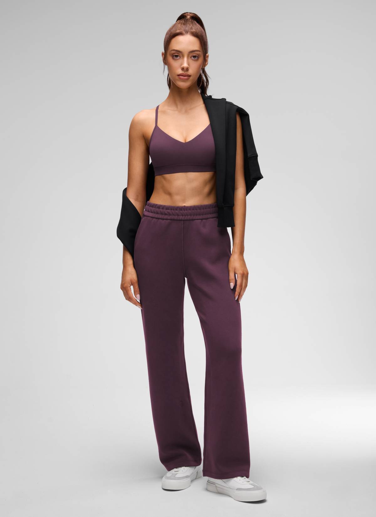 CRZ YOGA Butterluxe Áo lót thể thao yoga cổ chữ V dành cho nữ có đệm, màu tím nho gai