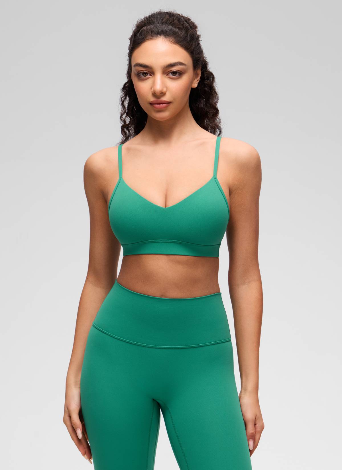 CRZ YOGA Butterluxe Áo lót thể thao yoga cổ chữ V dành cho nữ có đệm mút, màu xanh Cascadia