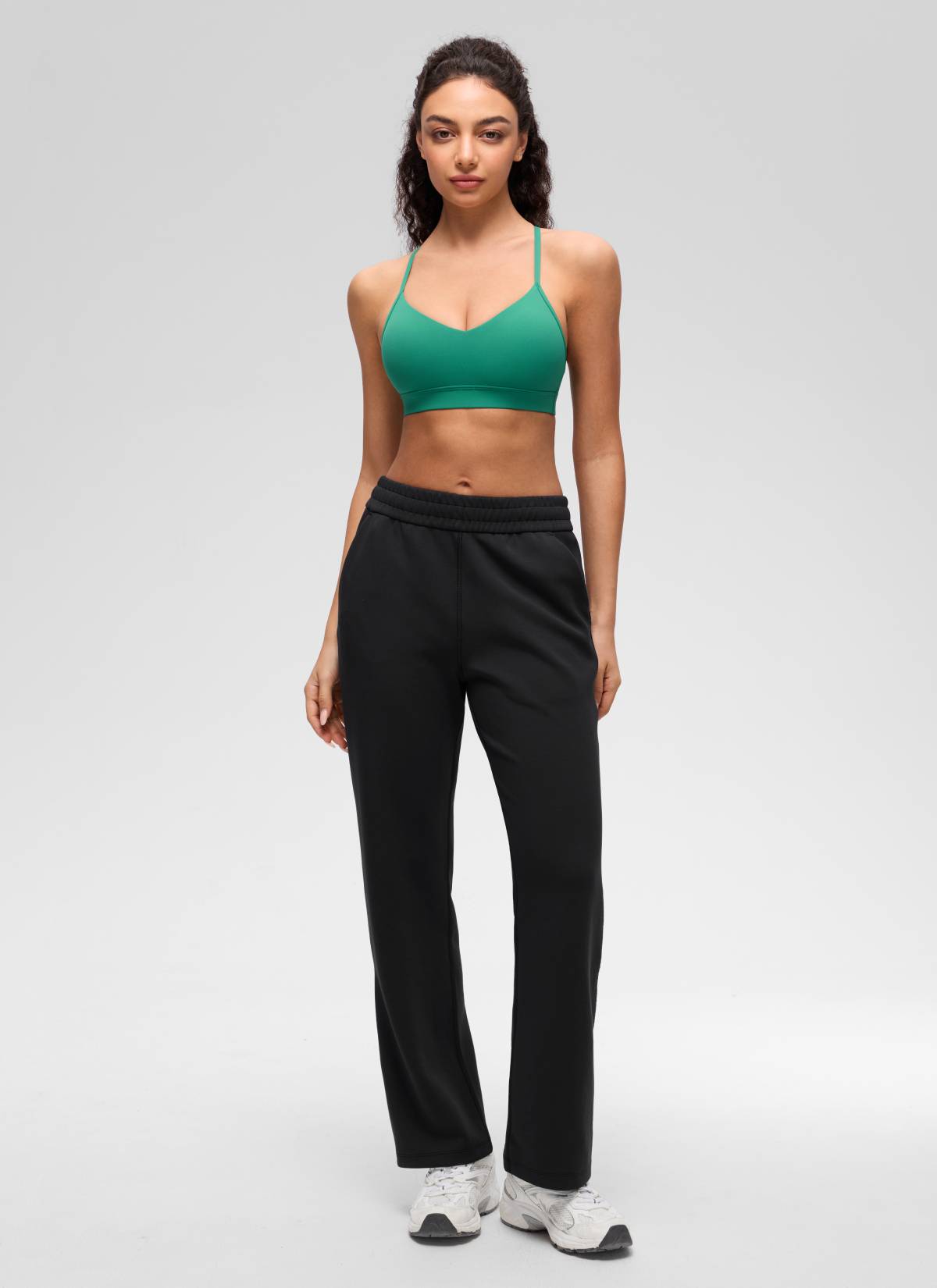 CRZ YOGA Butterluxe Áo lót thể thao yoga cổ chữ V dành cho nữ có đệm mút, màu xanh Cascadia
