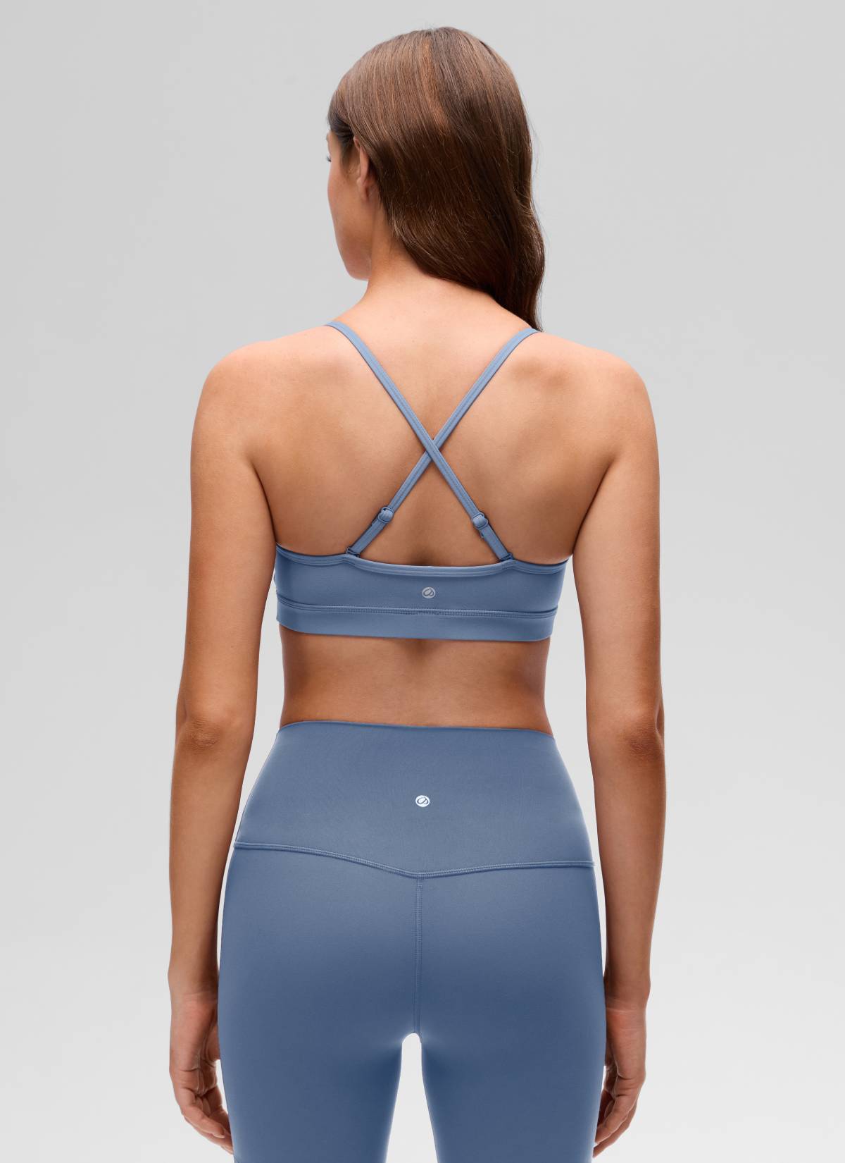 CRZ YOGA Butterluxe Áo lót thể thao yoga cổ chữ V dành cho nữ, có đệm, chất liệu denim đã qua xử lý