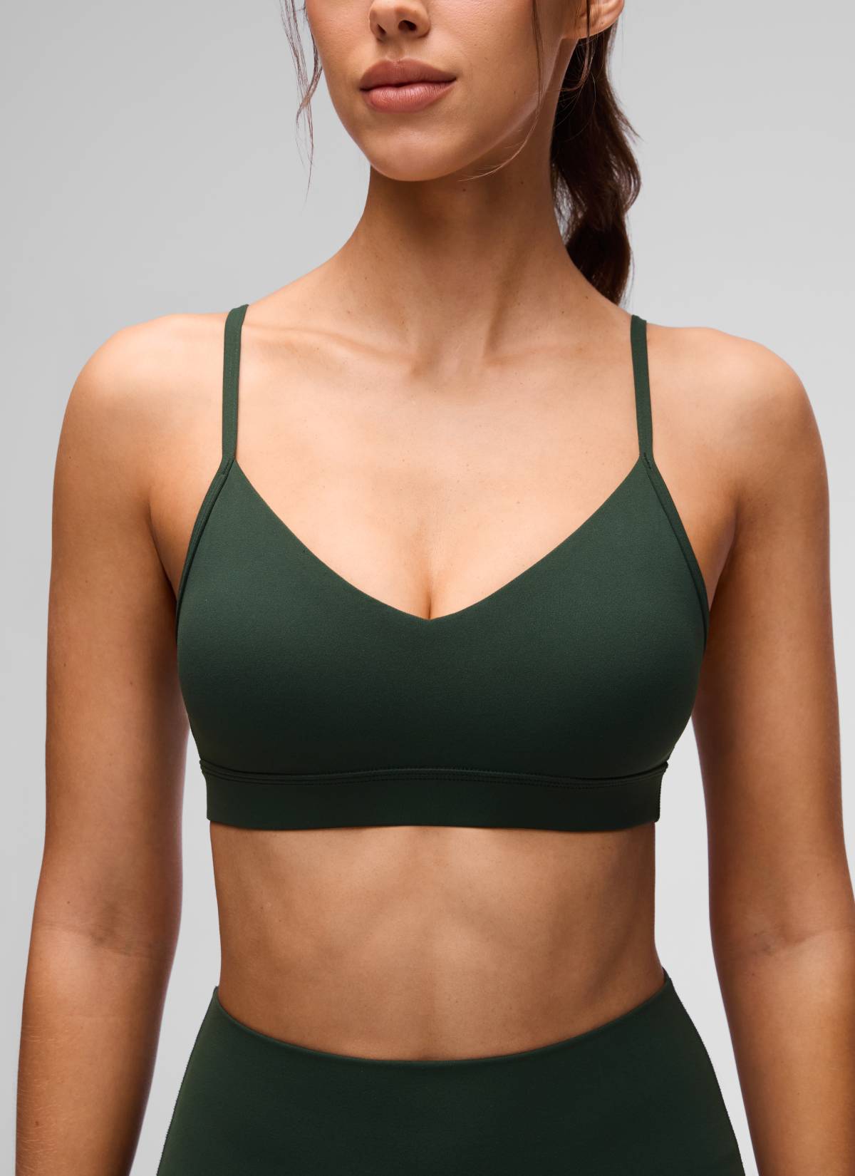 CRZ YOGA Butterluxe Áo lót thể thao yoga cổ chữ V dành cho nữ có đệm mút, màu xanh Legend