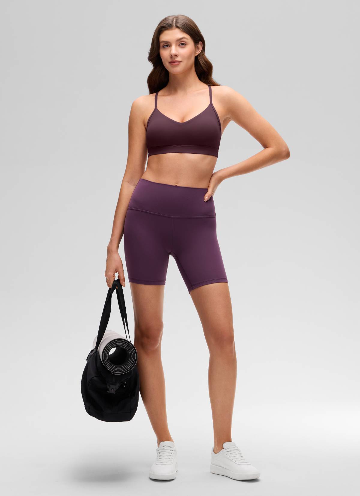 CRZ YOGA Butterluxe Áo lót thể thao yoga cổ chữ V dành cho nữ có đệm, màu Mận chín