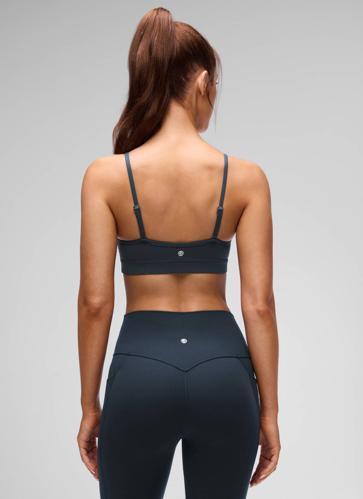 CRZ YOGA Butterluxe Áo lót thể thao yoga cổ chữ V dành cho nữ có đệm, màu xanh navy đậm