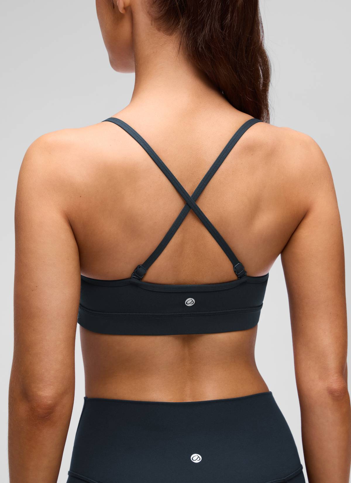 CRZ YOGA Butterluxe Áo lót thể thao yoga cổ chữ V dành cho nữ có đệm, màu xanh navy đậm
