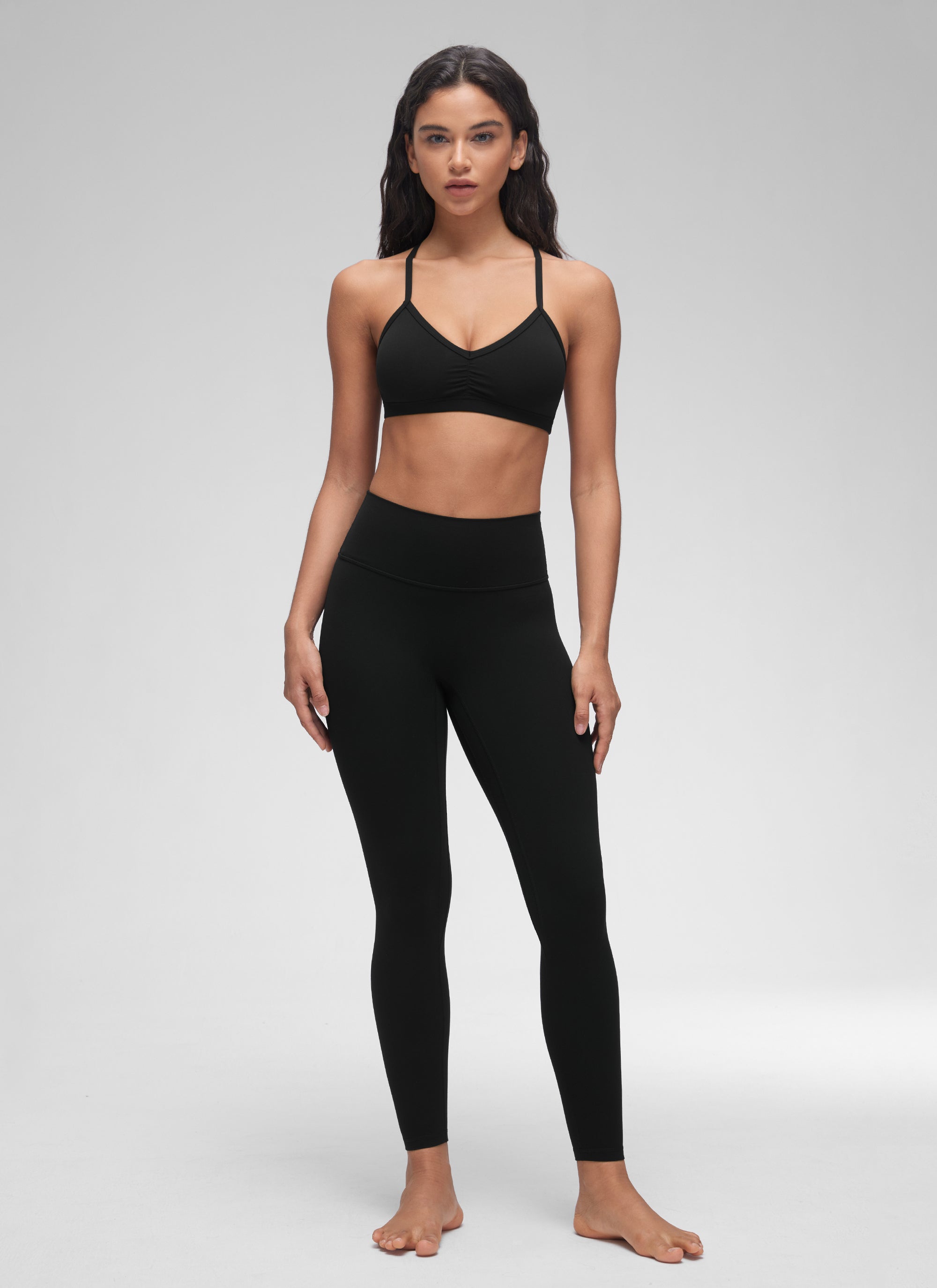 CRZ YOGA Butterluxe Bra Sukan Yoga Berlapik Leher V Wanita Berlubang Hitam