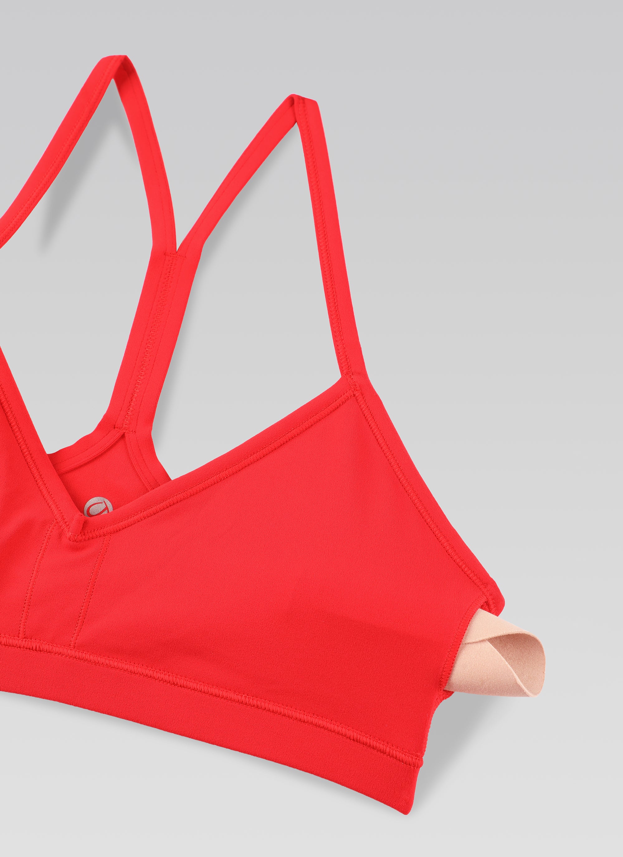 CRZ YOGA Butterluxe Womens Ruched V Neck Yoga Padded Sports Bra Deep Red @model_info:M