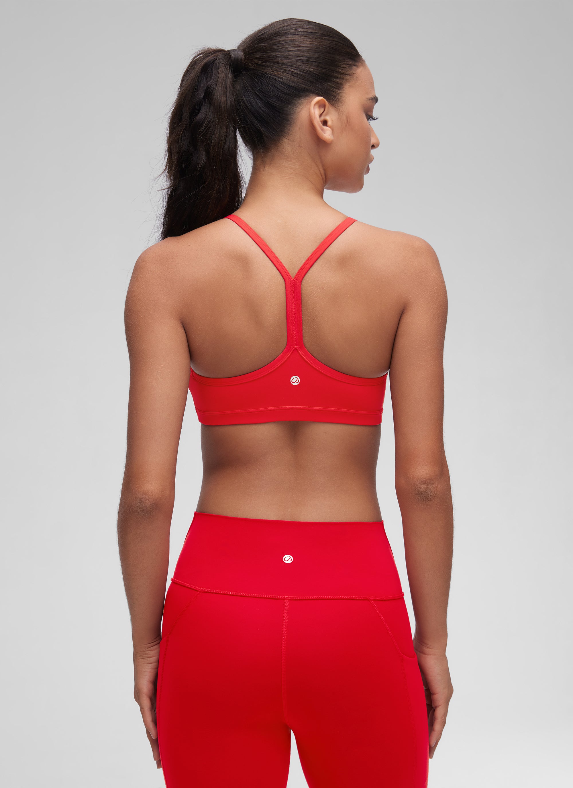 CRZ YOGA Butterluxe Bra Sukan Yoga Berlapik Leher V Wanita Berlubang Merah Tua