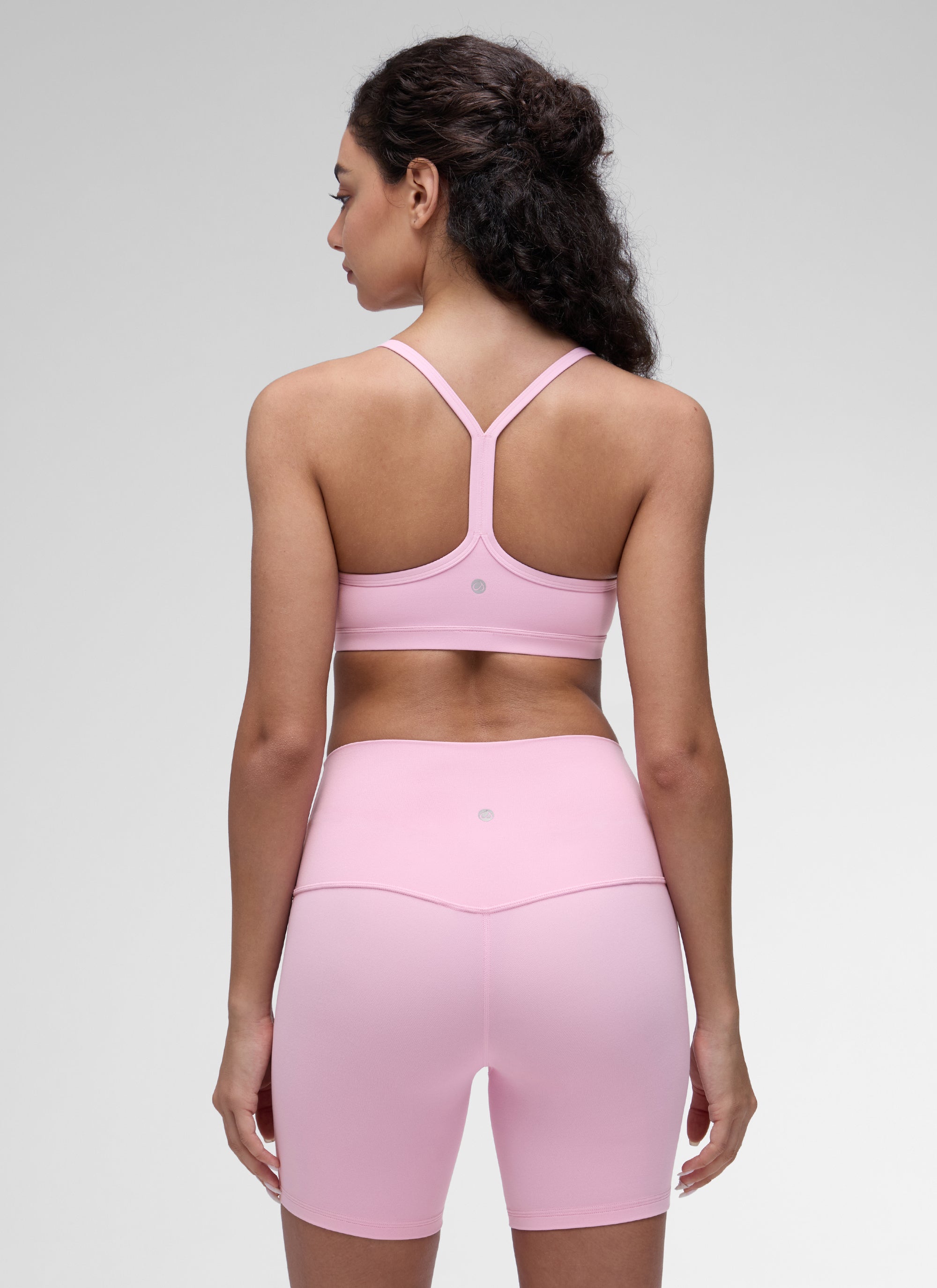 CRZ YOGA Butterluxe Bra Sukan Yoga Berlapik Leher V Wanita Berlubang Vita Pink