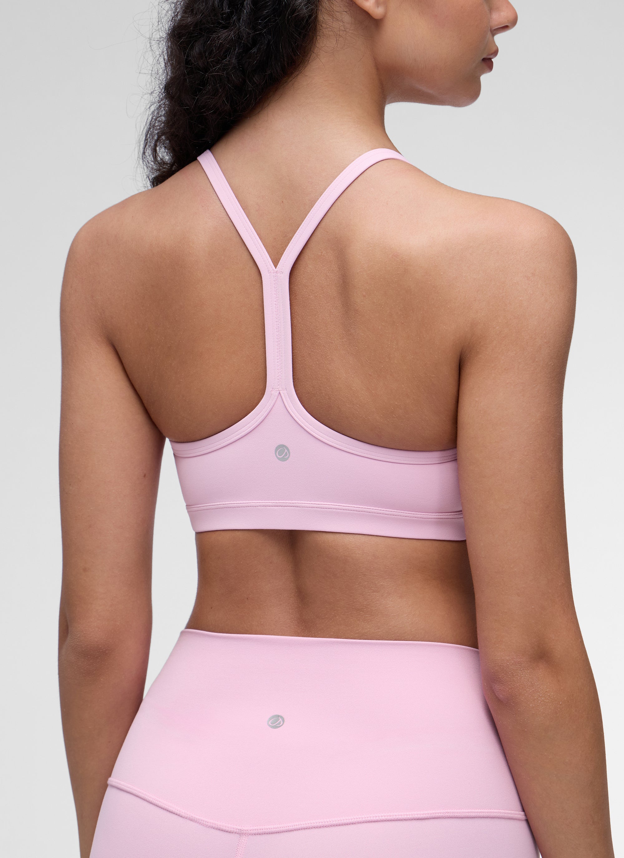 CRZ YOGA Butterluxe Bra Sukan Yoga Berlapik Leher V Wanita Berlubang Vita Pink