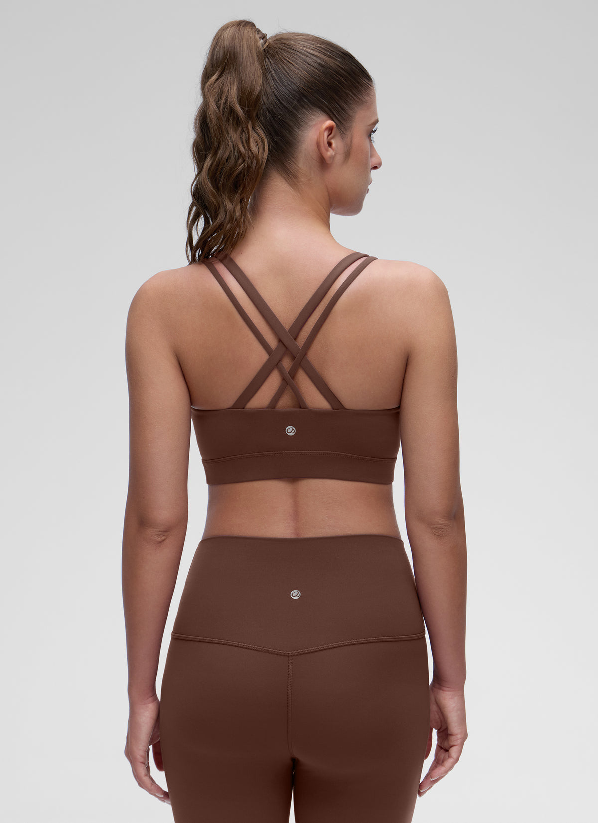 CRZ YOGA Women's Yoga Light Support Double Strap Mold Sport Bra Coffee Brown @model_info:Marina