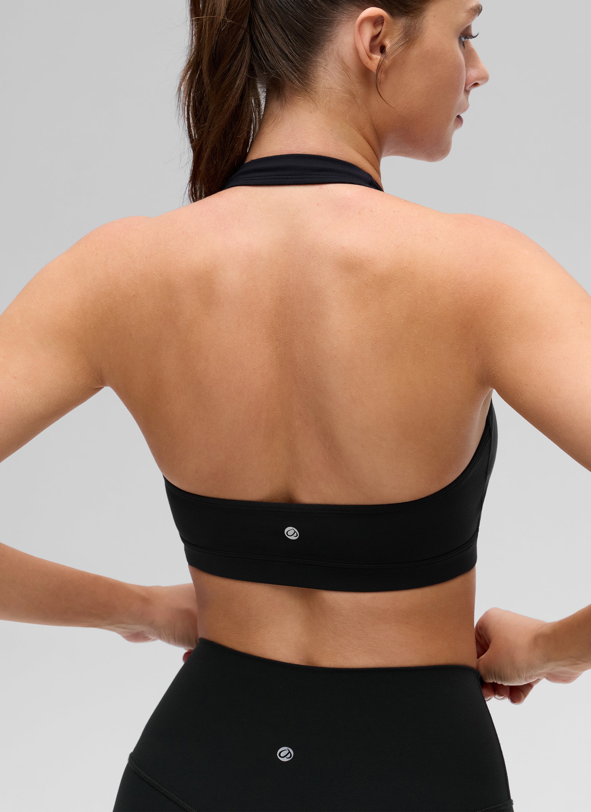 CRZ YOGA - Áo lót thể thao dành cho nữ tập yoga, cổ tròn, có đệm, lưng hở, màu đen