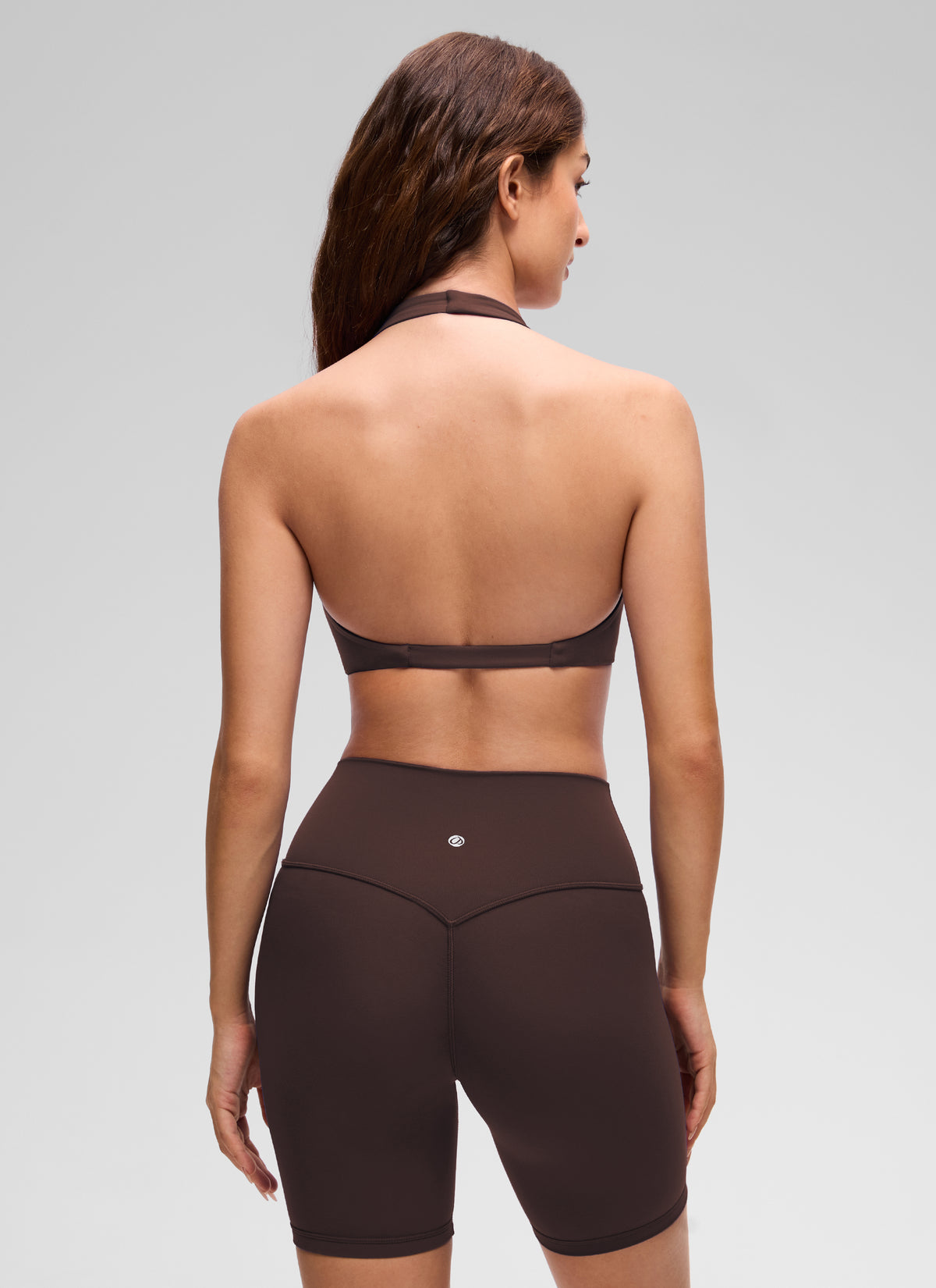 CRZ YOGA Women's Butterluxe Yoga V Neck Crop Double Lined Sports Bra Hot Fudge Brown @model_info:Inga