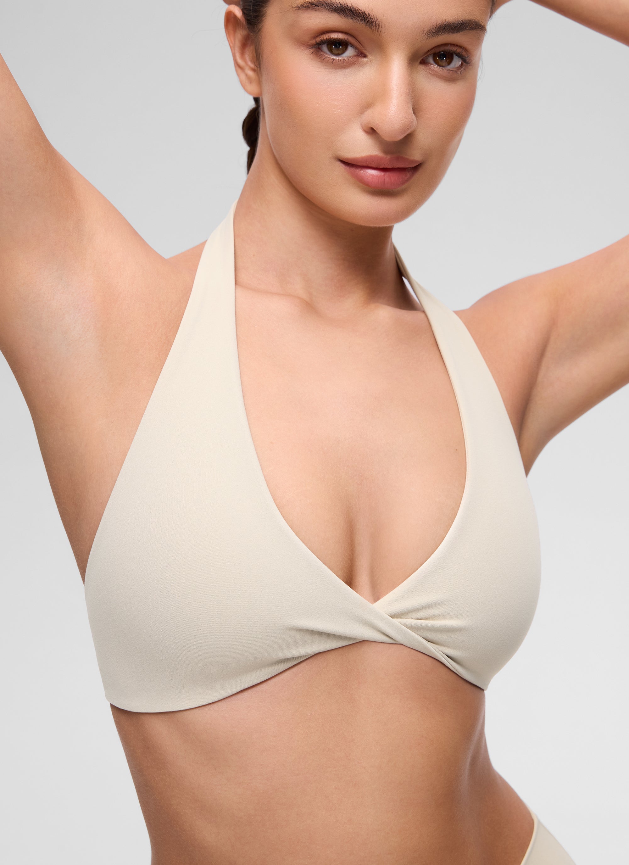 CRZ YOGA Wanita Butterluxe Bra Sukan Berlapis Dua Potongan Leher V Yoga Warna Coklat Mojave